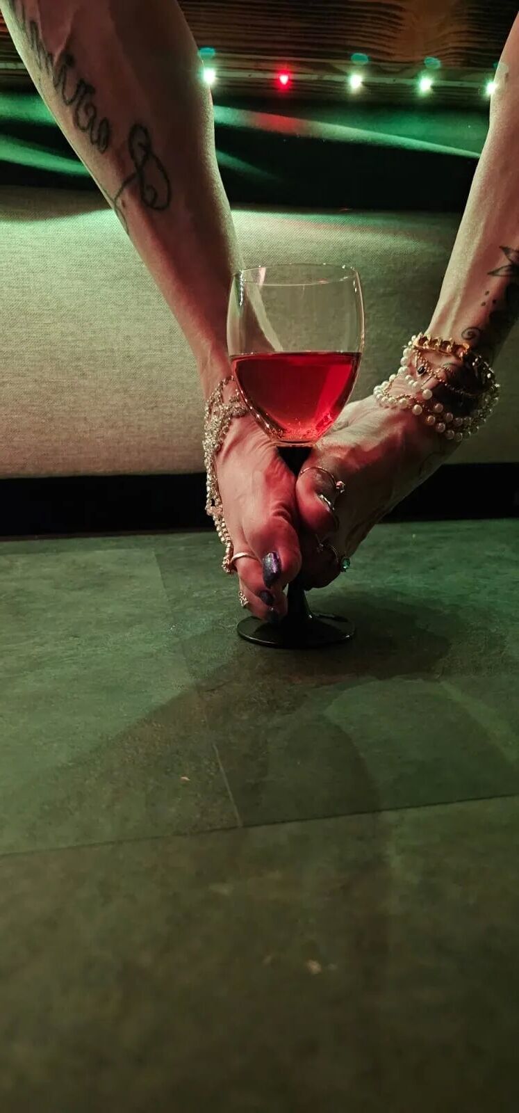 Feet - 128 Pics