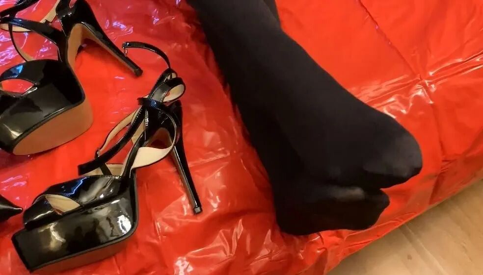 Black Heels, Black Nylons, Red PVC Sheet - 14 Pics
