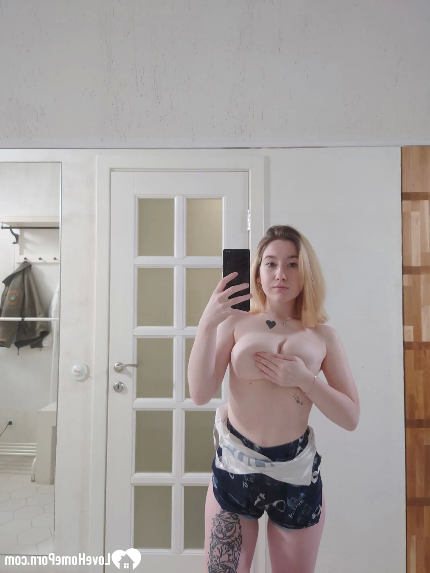 I love to play with my big tits - 29 Pics