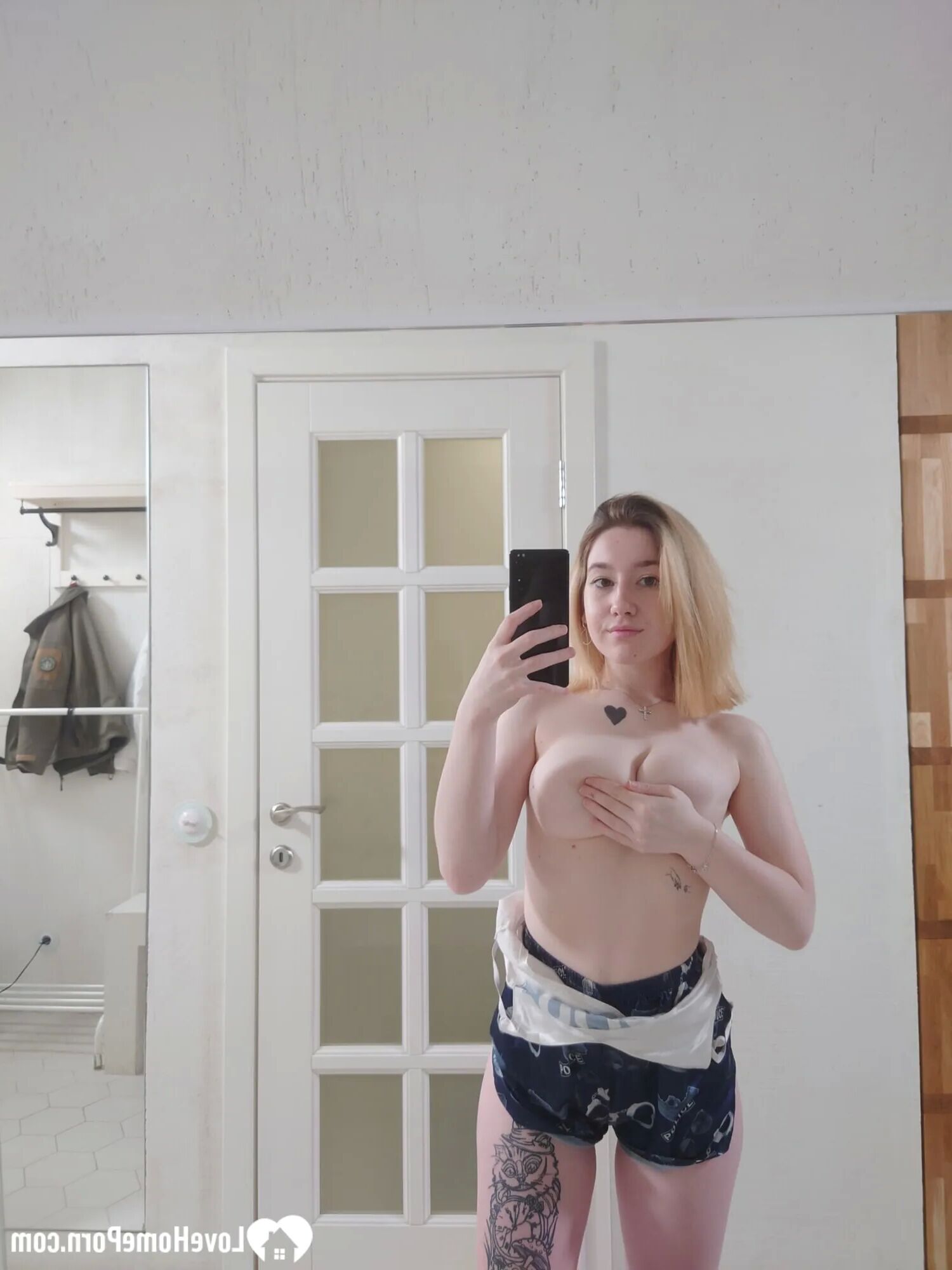 I love to play with my big tits - 29 Pics