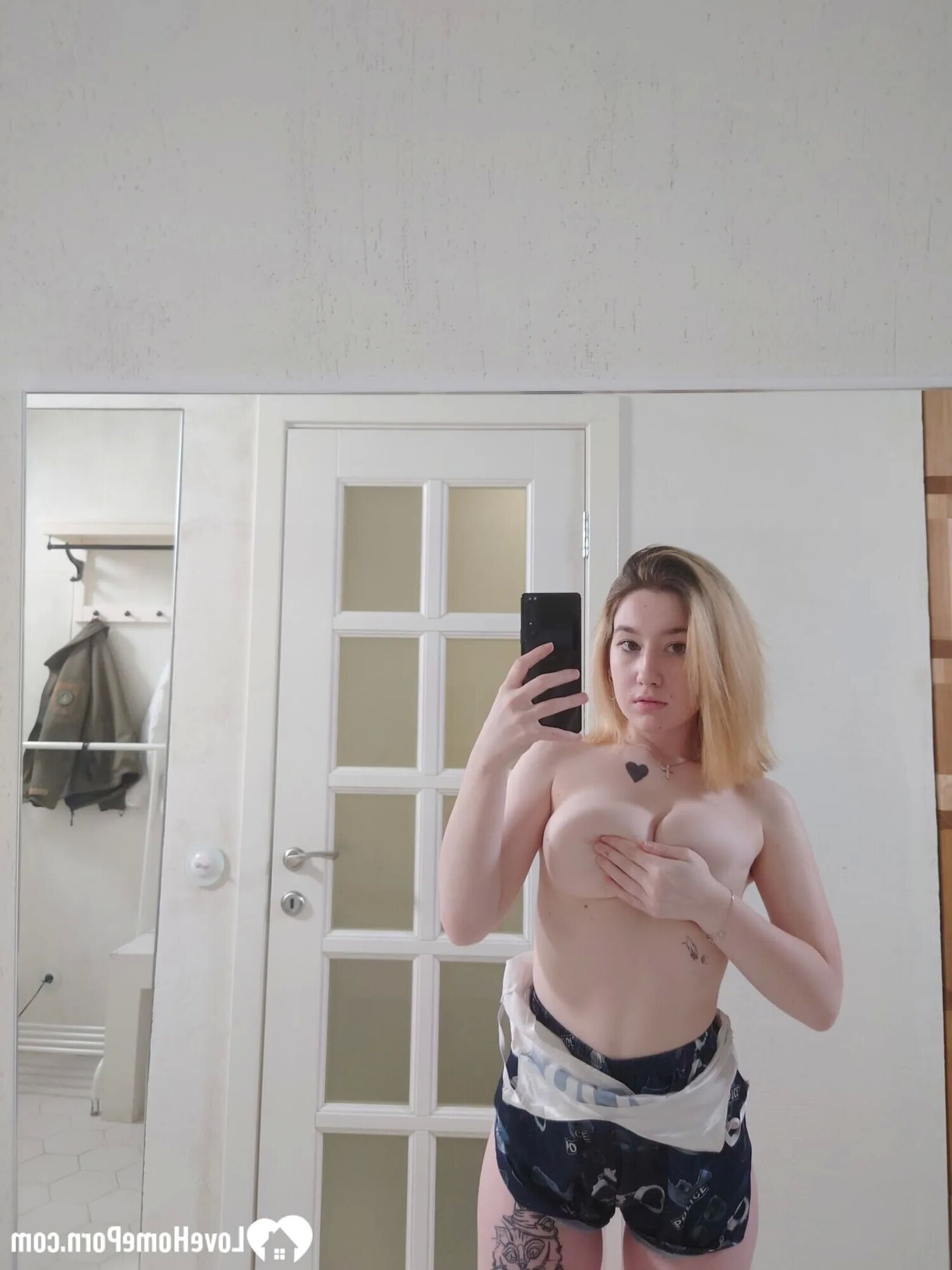I love to play with my big tits - 29 Pics