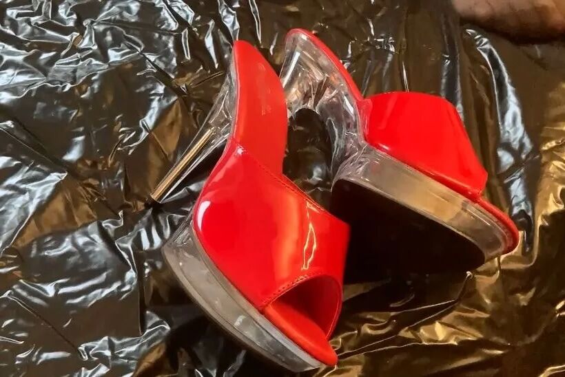 Red Mules and Nylon Feet - 34 Pics