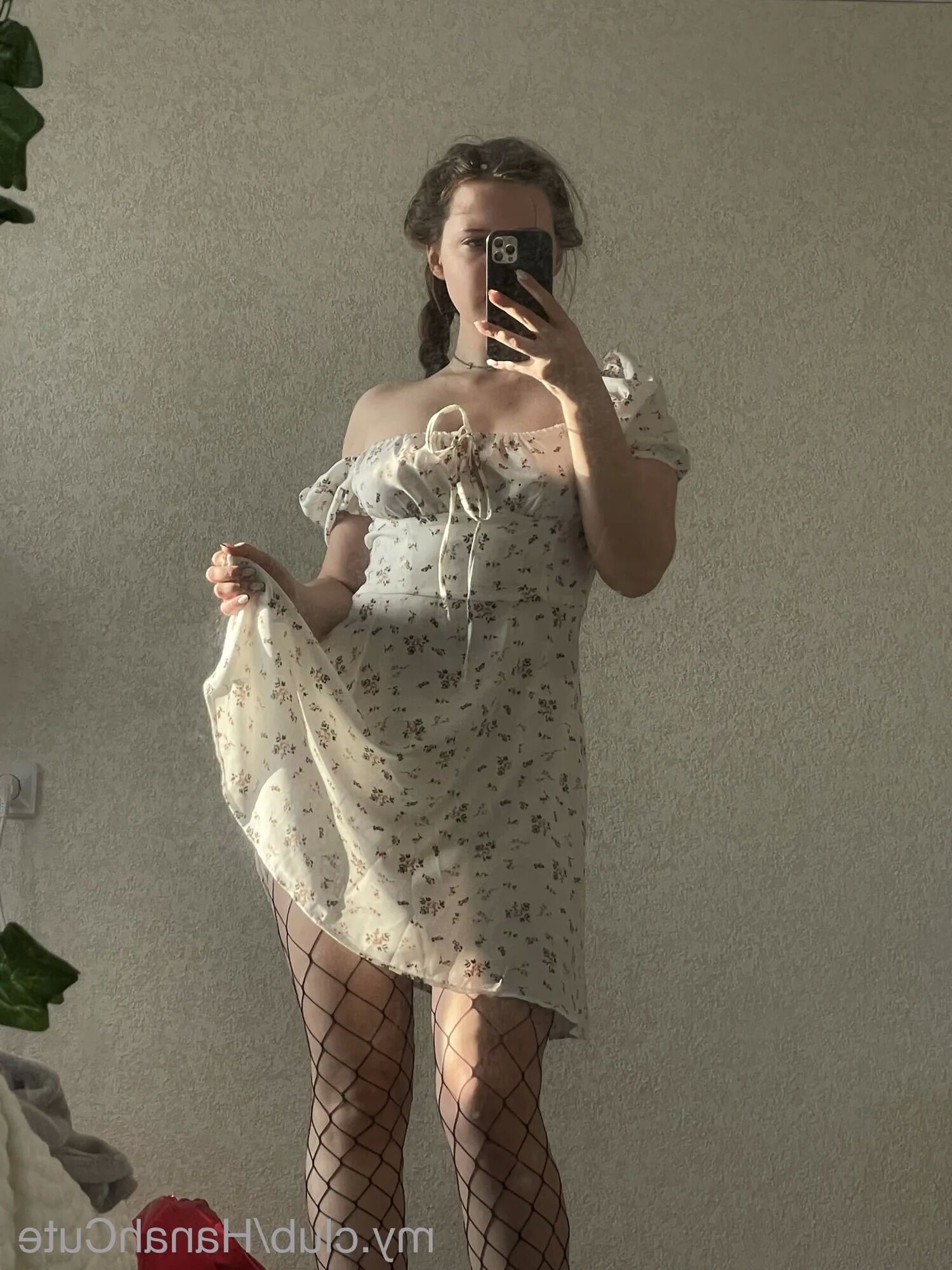 Hannah Free Photos - 24 Pics