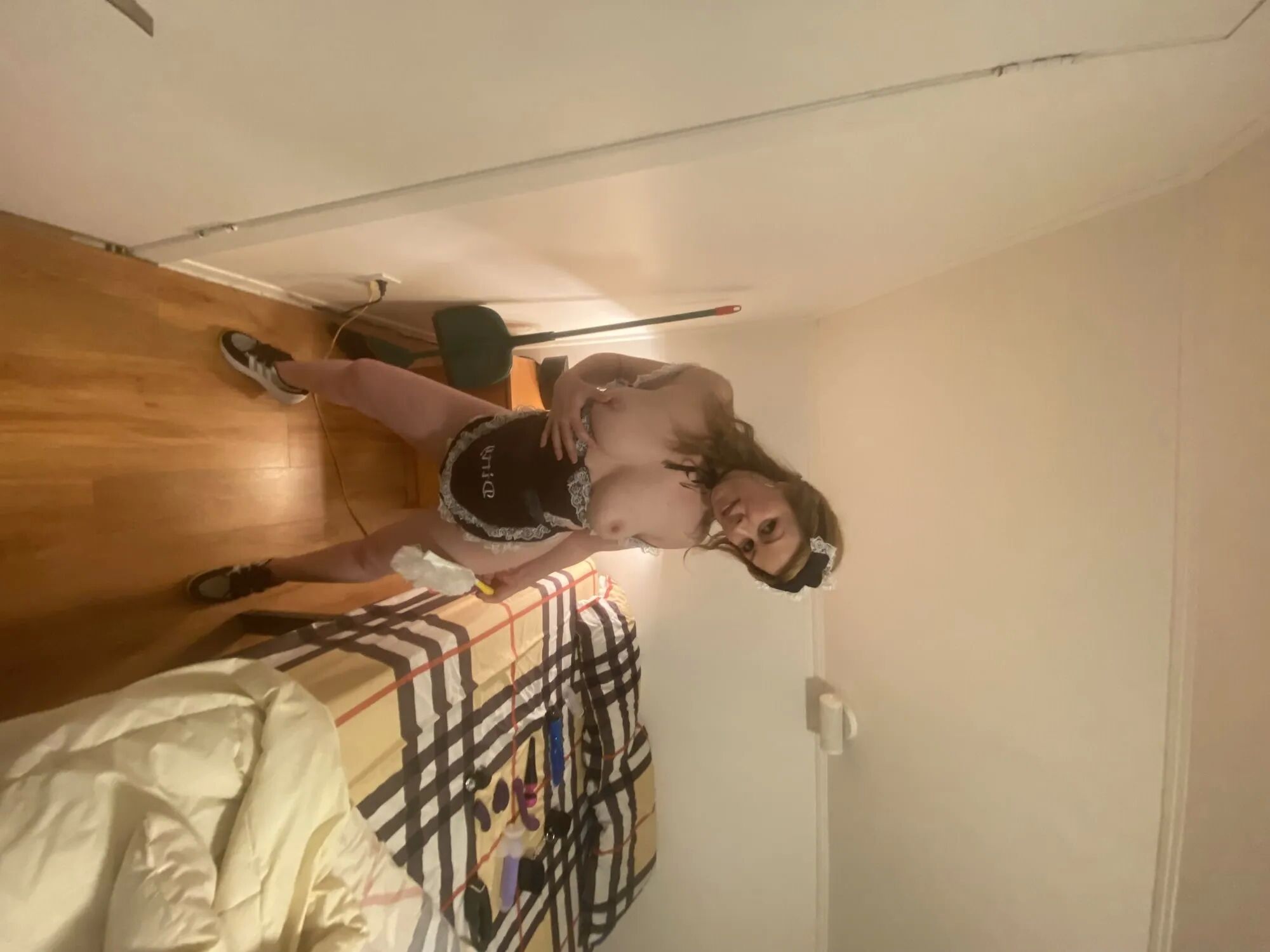 Dont’t have choice to clean-up as a bitch - 15 Pics