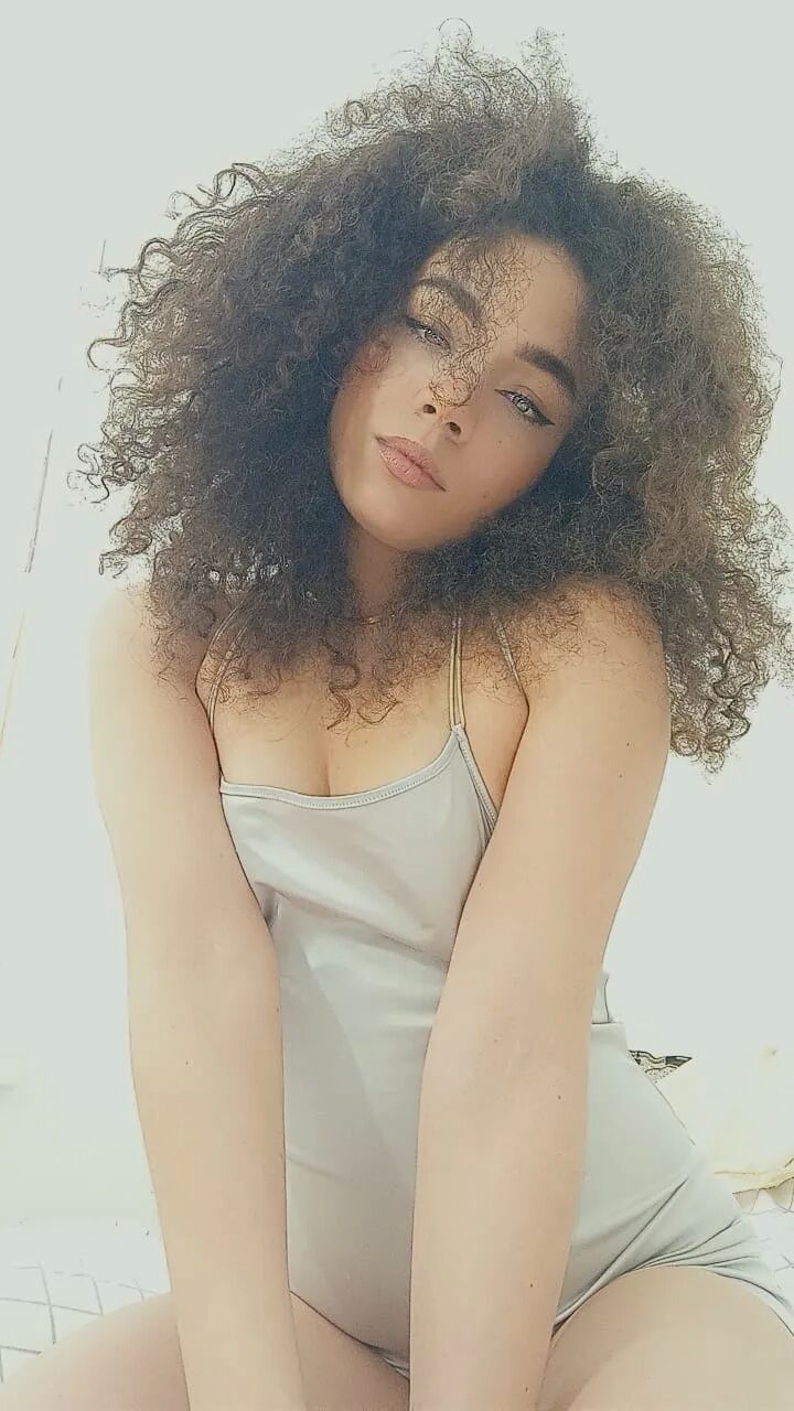 Just having fun - 10 Pics