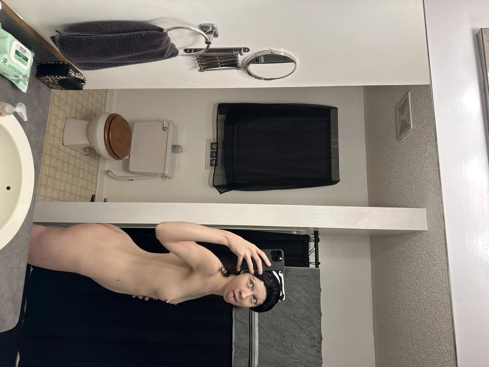Holiday Hoe - 15 Pics