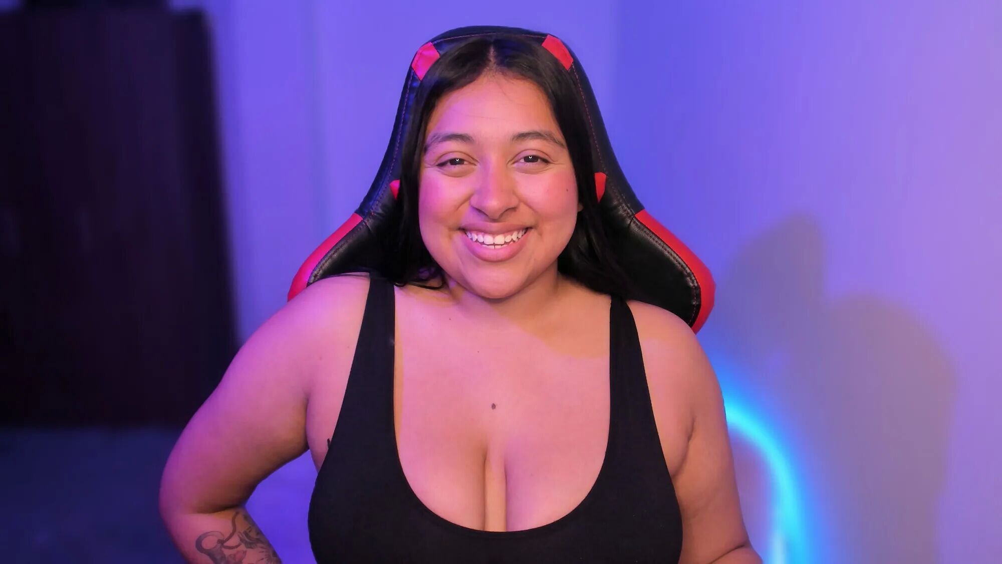 Sofii cute - 8 Pics