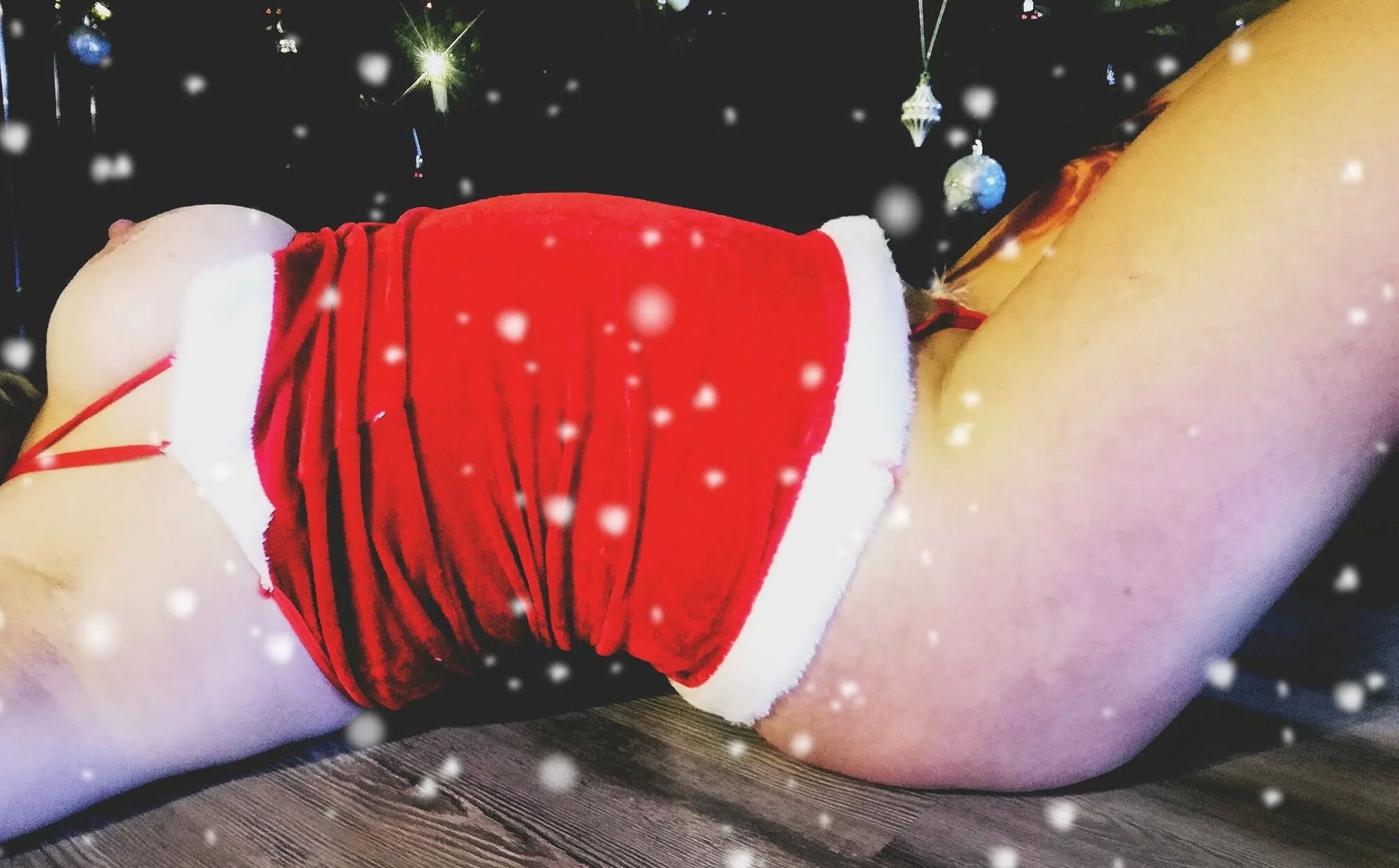 Happy Horny Xmas - 15 Pics