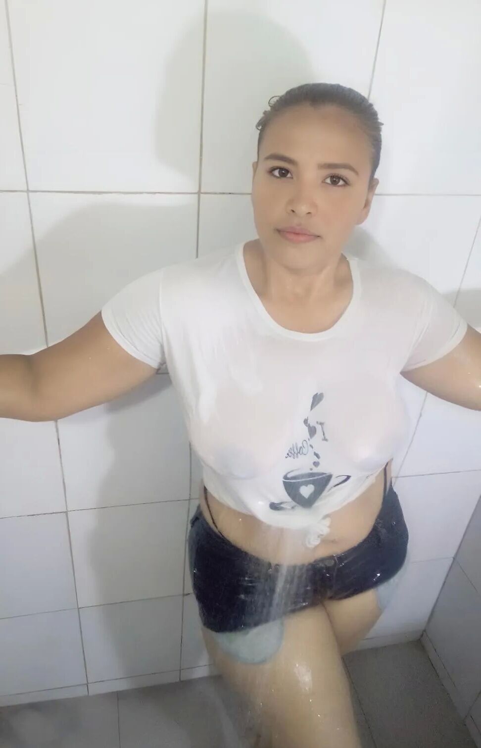 We showered? - 6 Pics