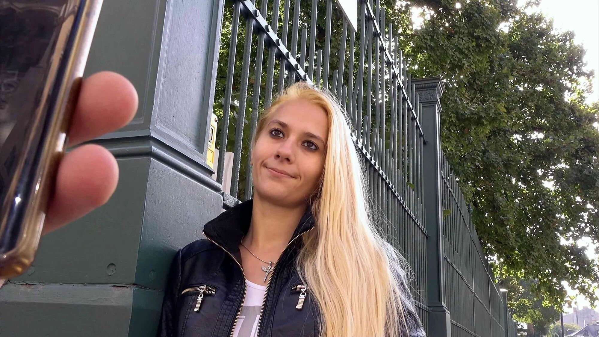 GERMAN SCOUT - Shy Teen Haley Hunter without Tattoos - 24 Pics