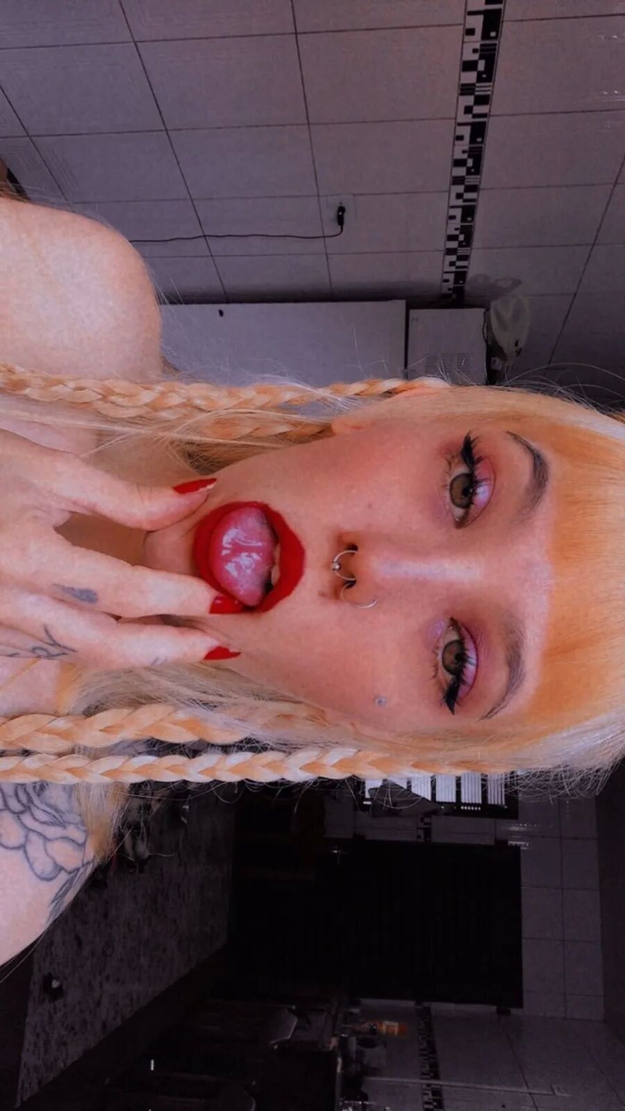 My Ner Hair - 7 Pics
