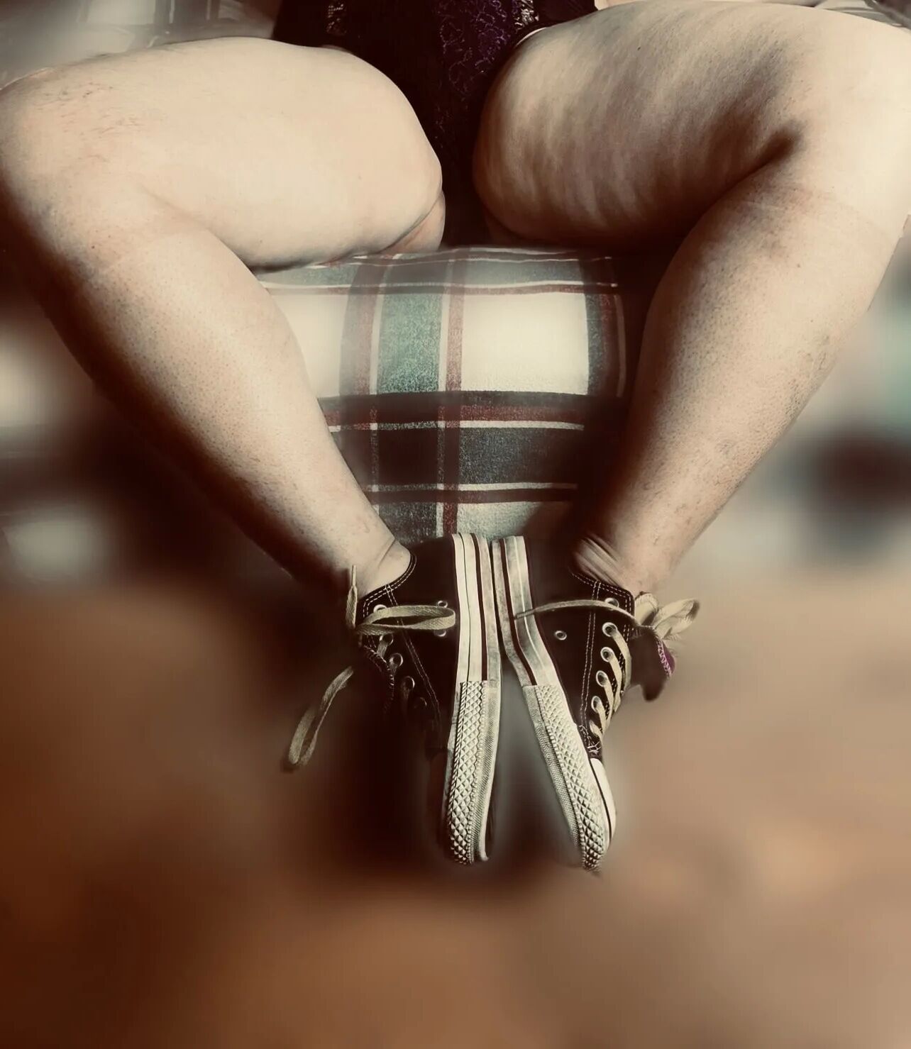 Shoes and Nudes - 15 Pics