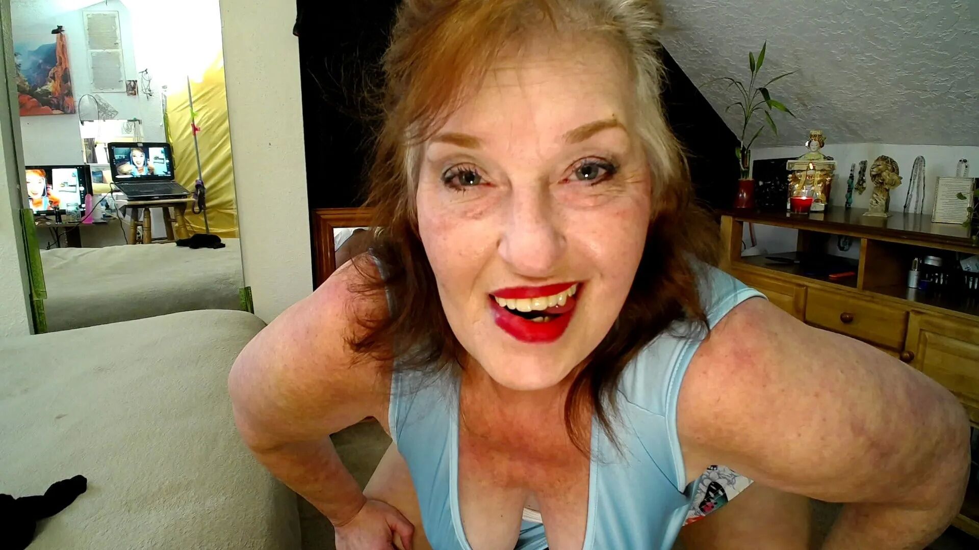 New pics from Mature Stunner DawnSkye1962 - 31 Pics