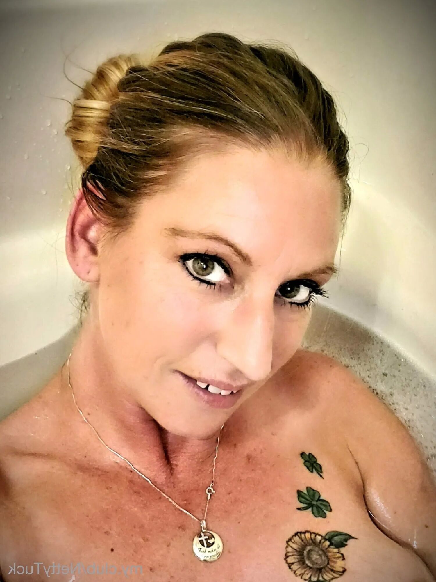 Naughty Netty Free Photos - 15 Pics