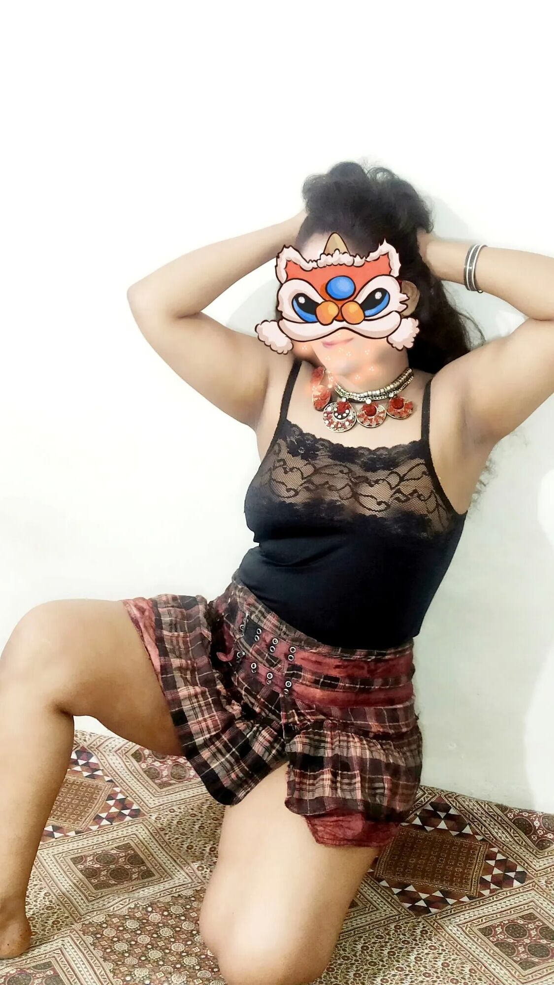 Stylishkuri - 10 Pics