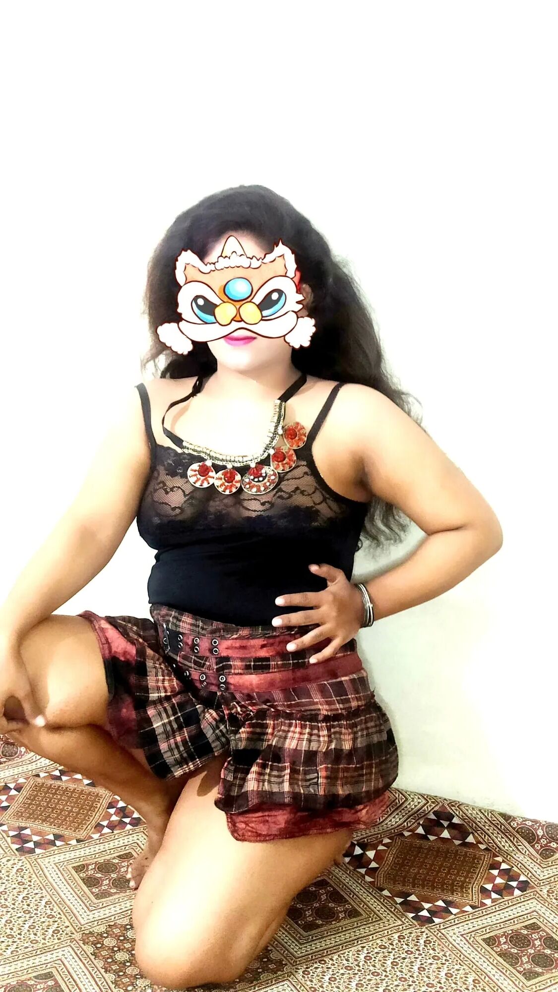 Stylishkuri - 10 Pics