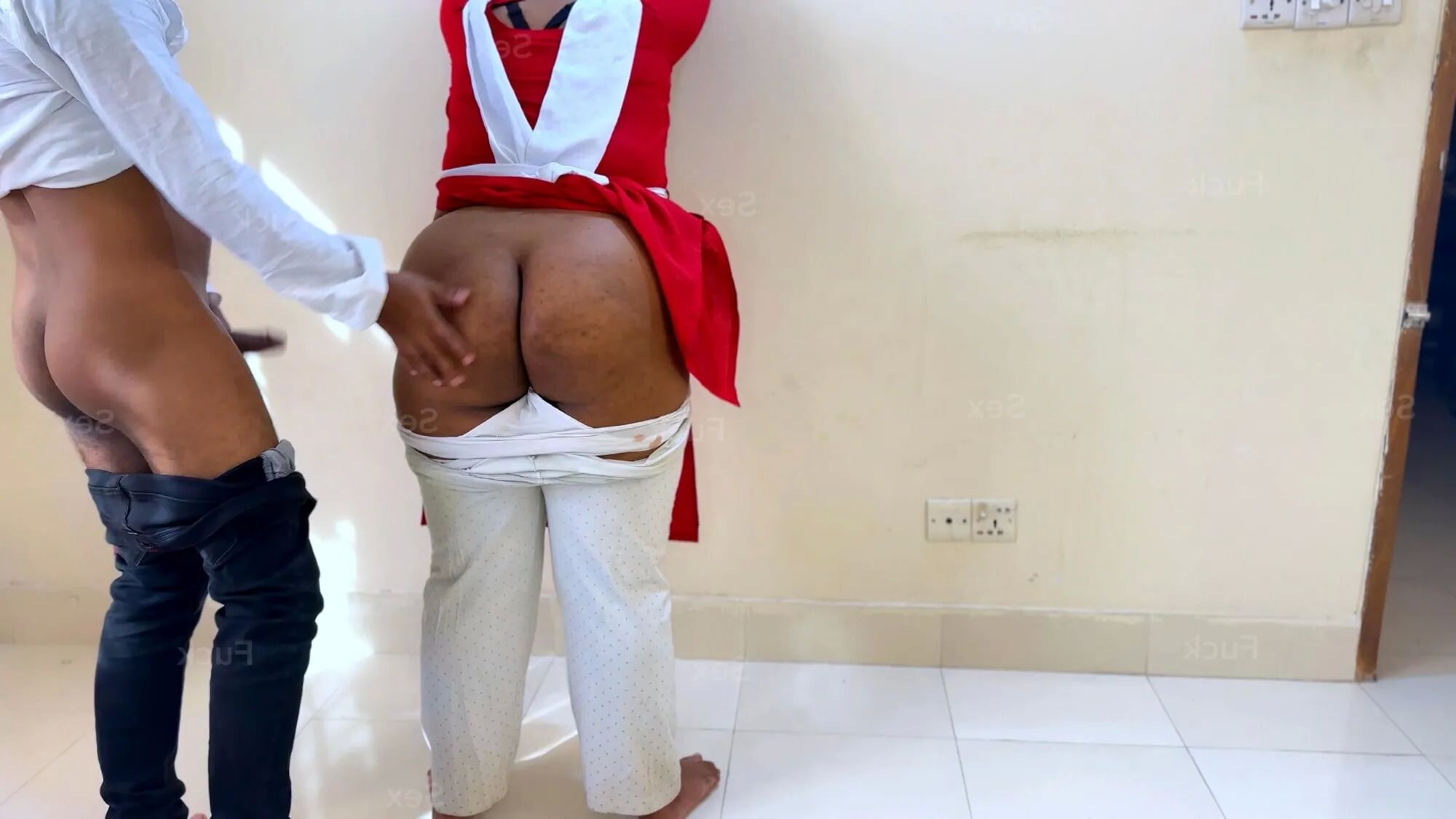 Ado de 18 ans Belle écolière vidéo de sexe MMS - 8 Photos