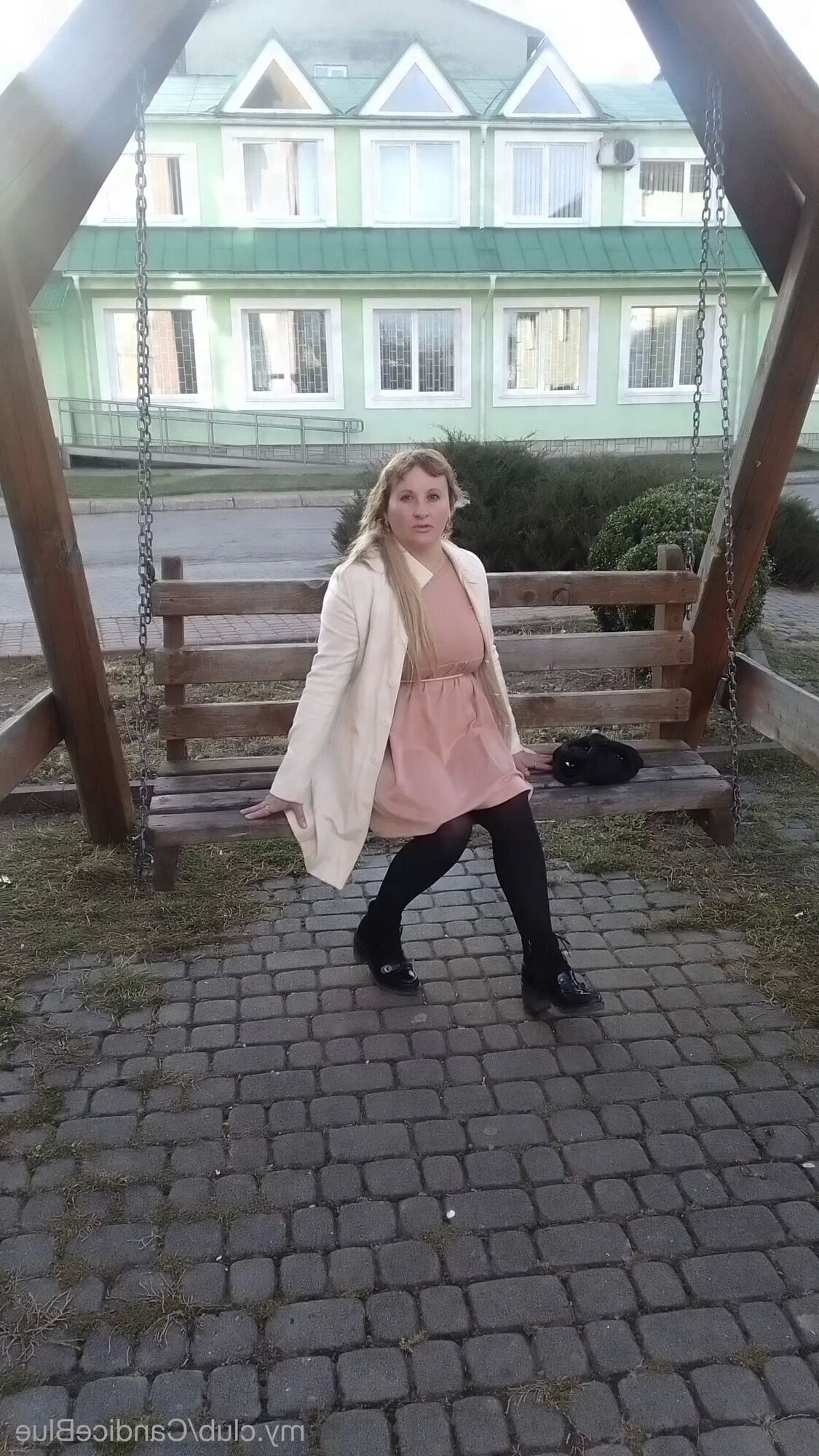 XHelena90X Free Photos - 20 Pics