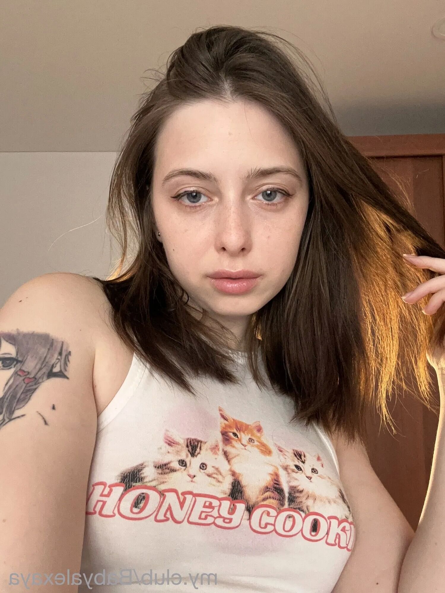 Alexa Free Photos - 34 Pics