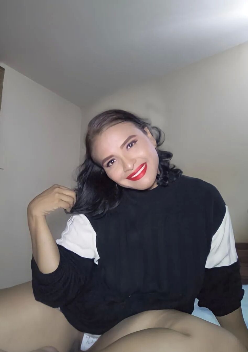 In Pijama - 10 Pics