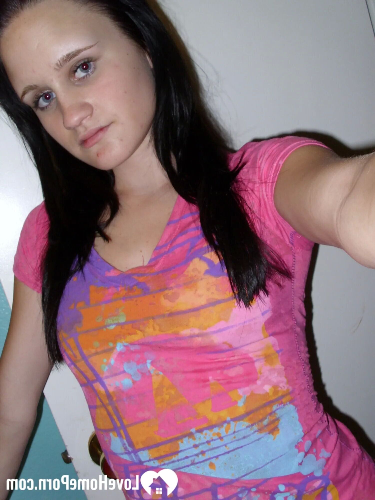 Teasing action by a big boobed chick - 34 Pics