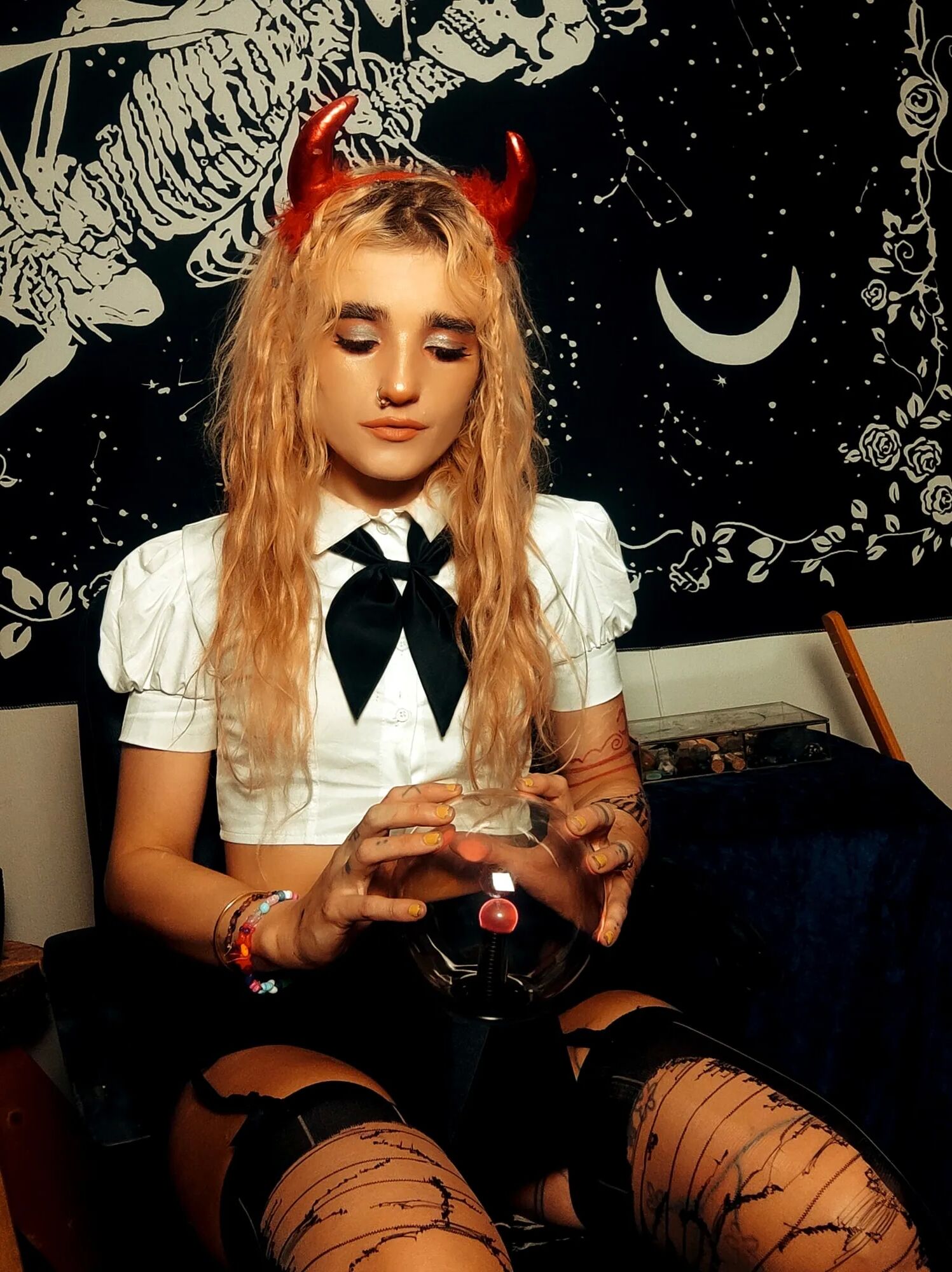 I'm a slutty devil in schooluniform waiting for a hard fuck - 29 Pics