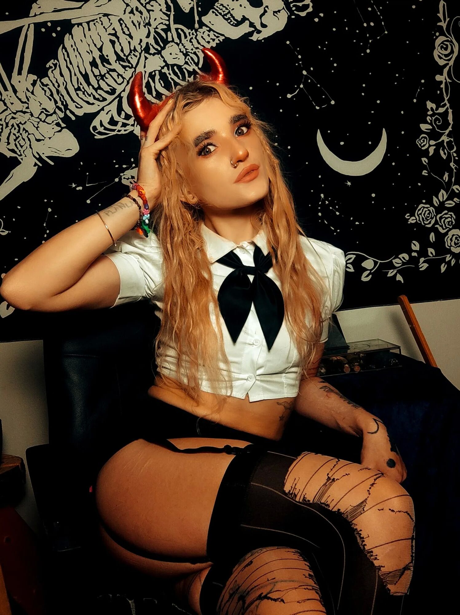 I'm a slutty devil in schooluniform waiting for a hard fuck - 29 Pics