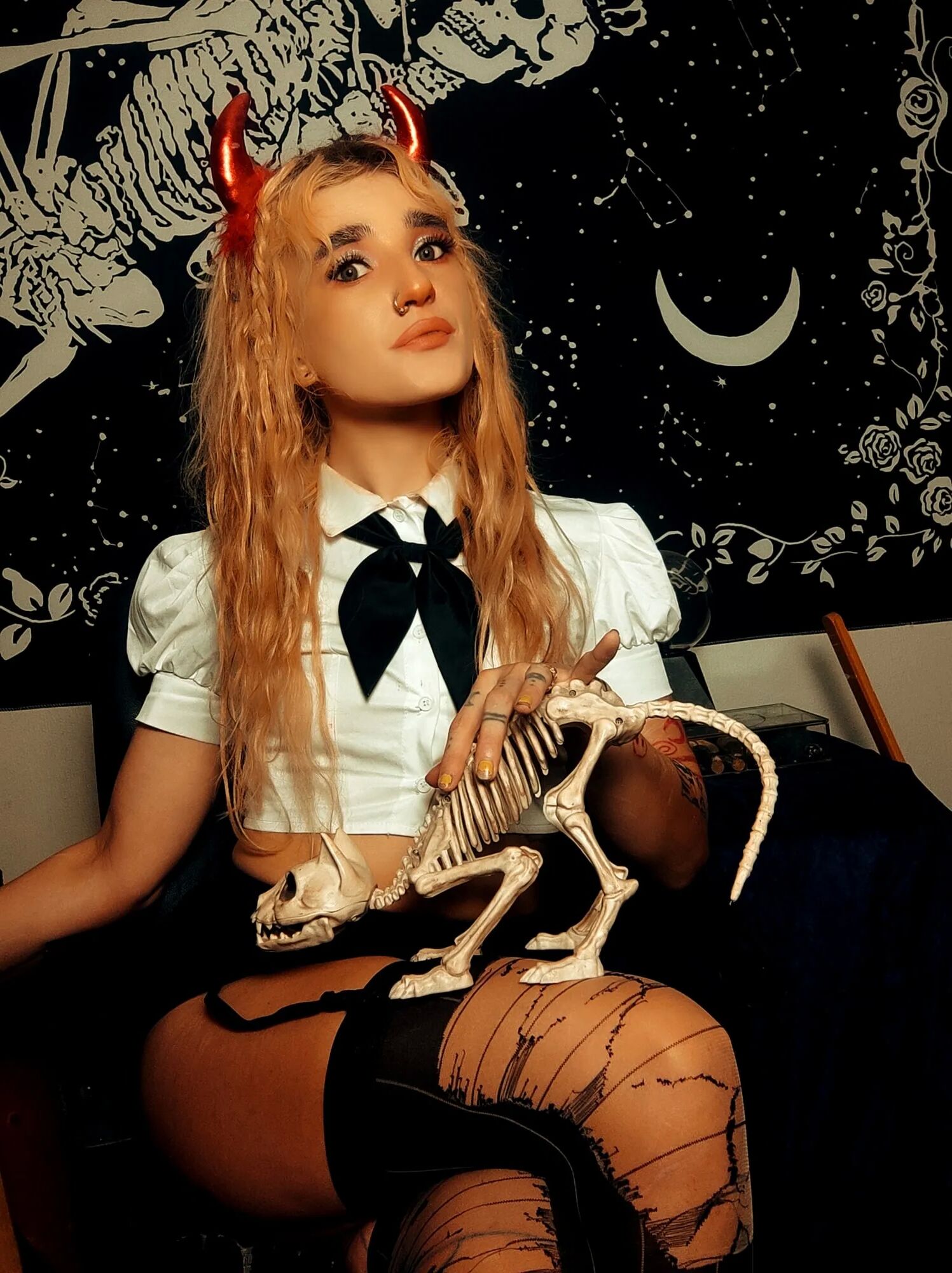 I'm a slutty devil in schooluniform waiting for a hard fuck - 29 Pics