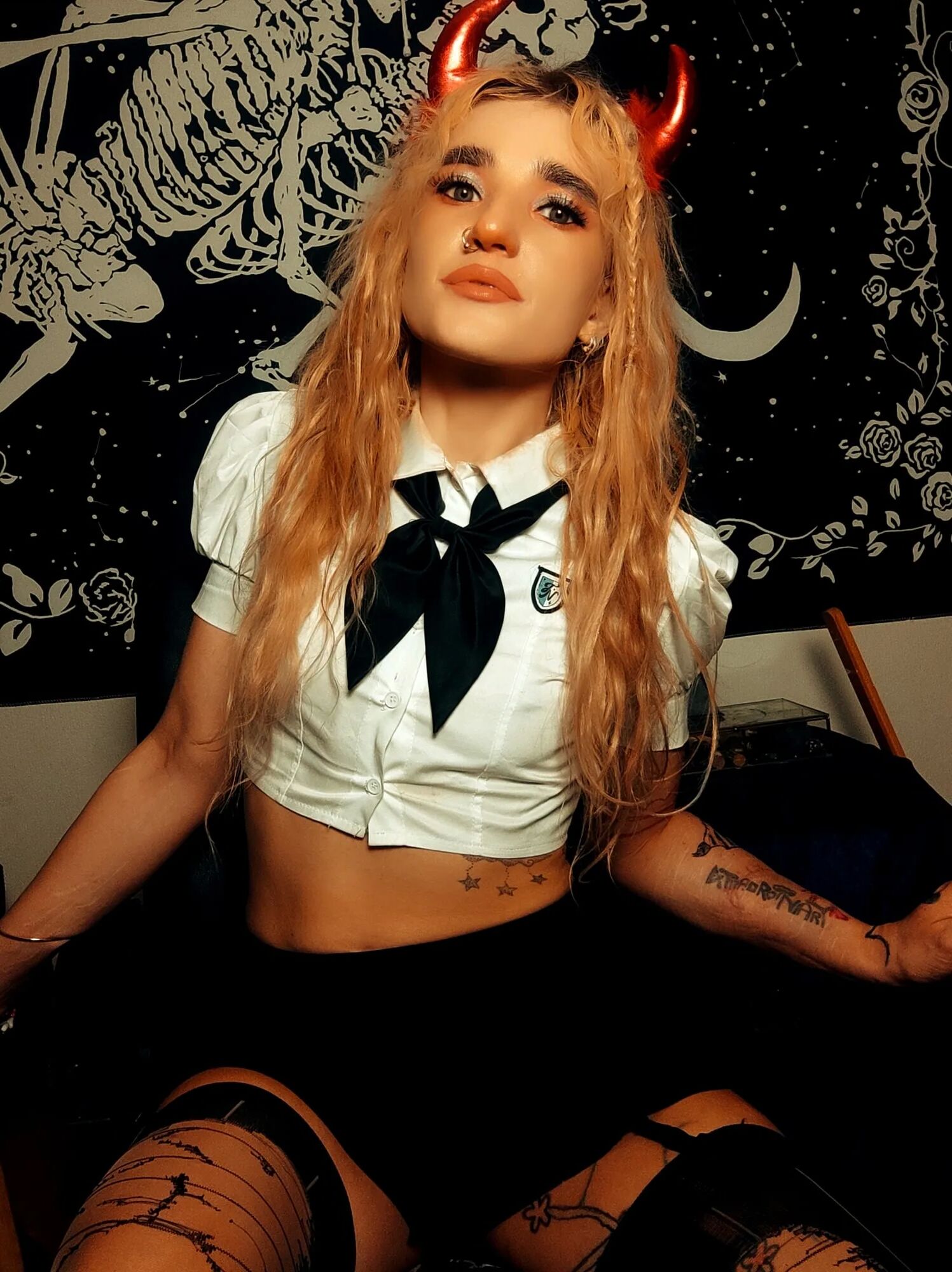 I'm a slutty devil in schooluniform waiting for a hard fuck - 29 Pics