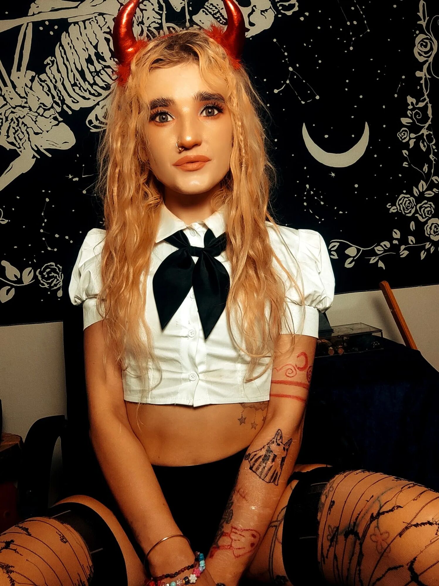 I'm a slutty devil in schooluniform waiting for a hard fuck - 29 Pics
