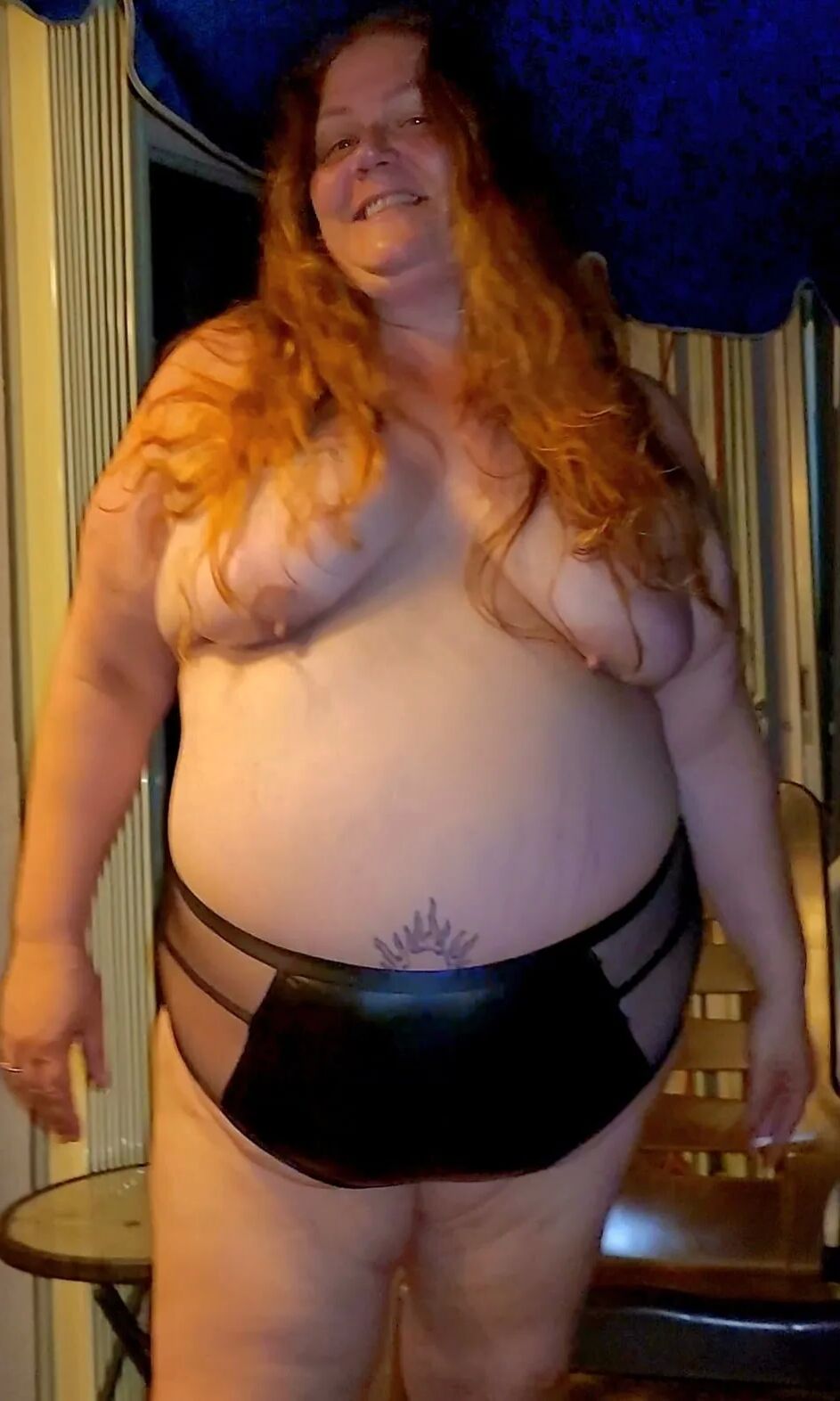 Fieryphatchick - 9 Pics