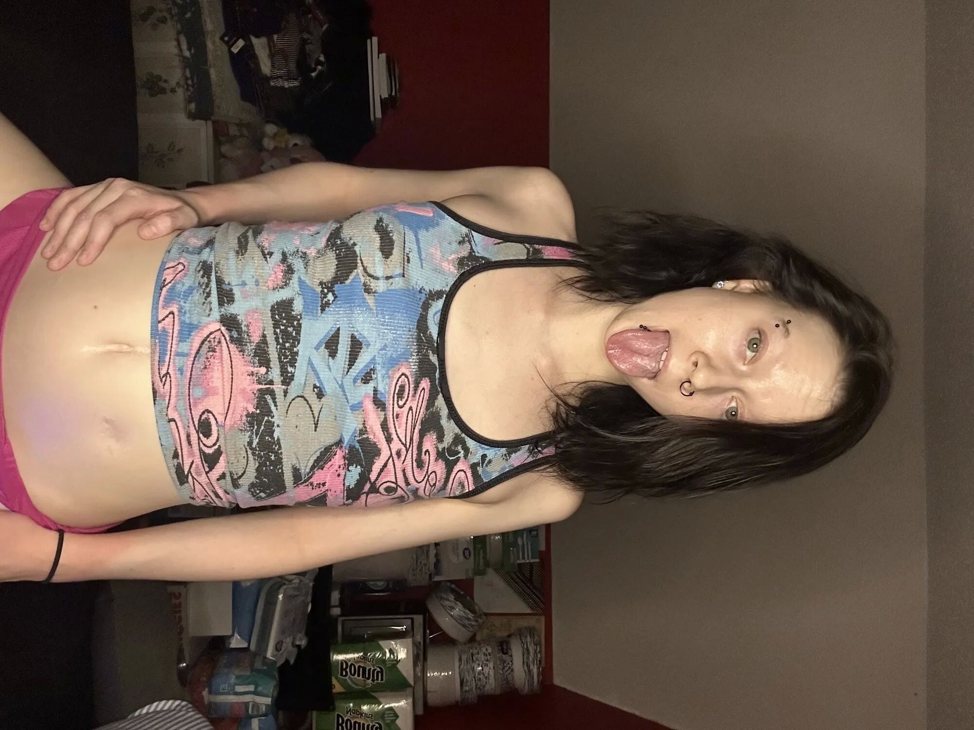 Horny Mommy - 37 Pics