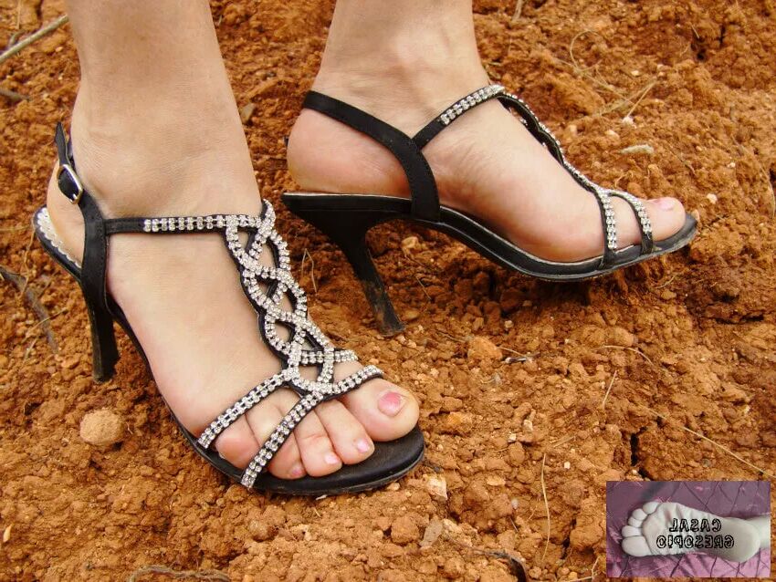 SHOES - 36 Pics