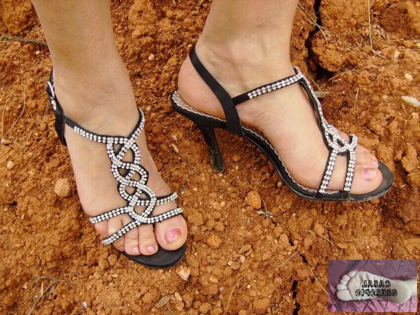 SHOES - 36 Pics