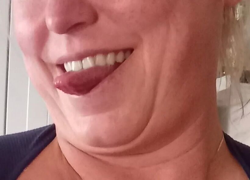 I love my wife horny faces... - 8 Pics