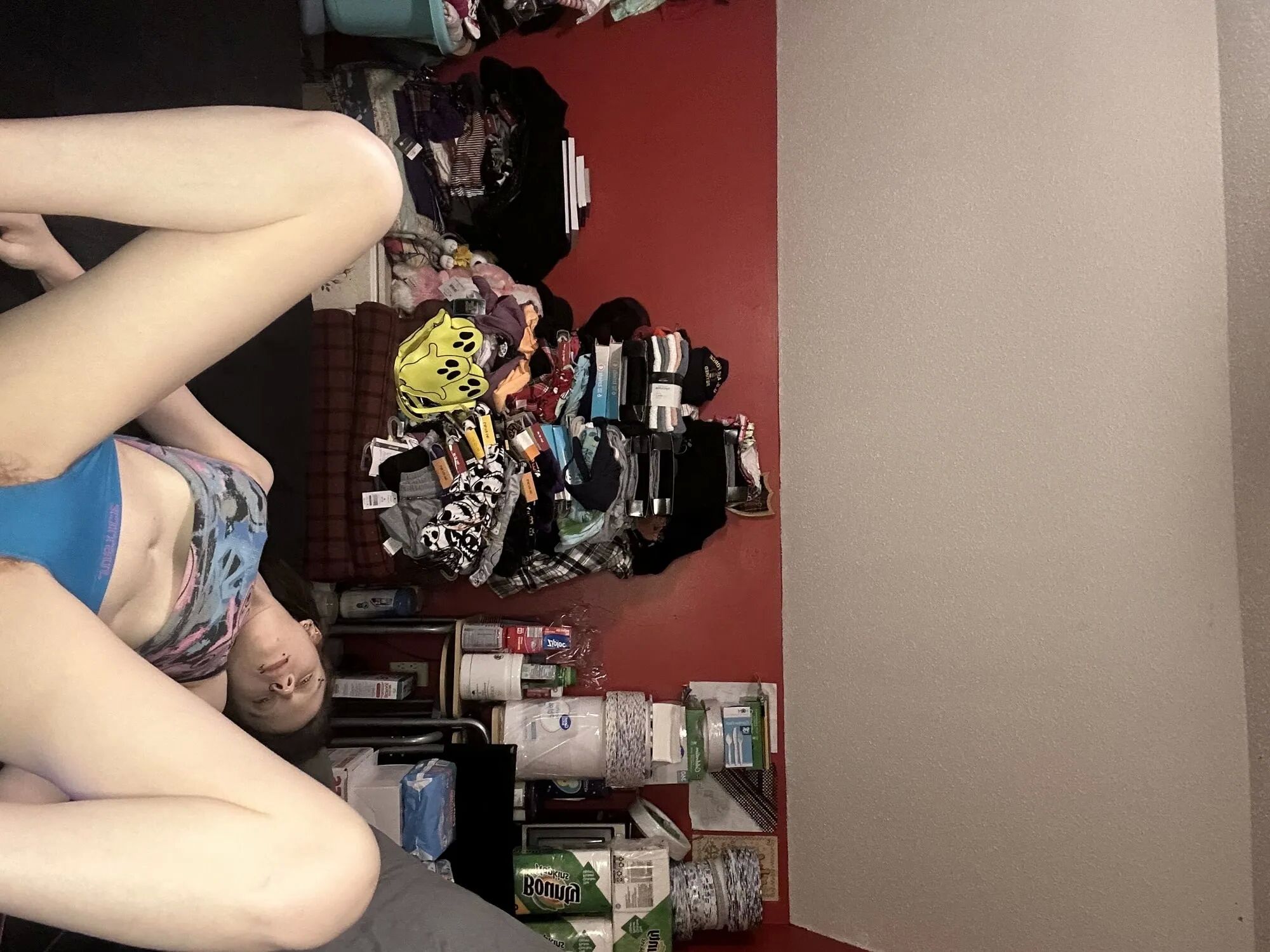 Horny Mommy - 17 Pics