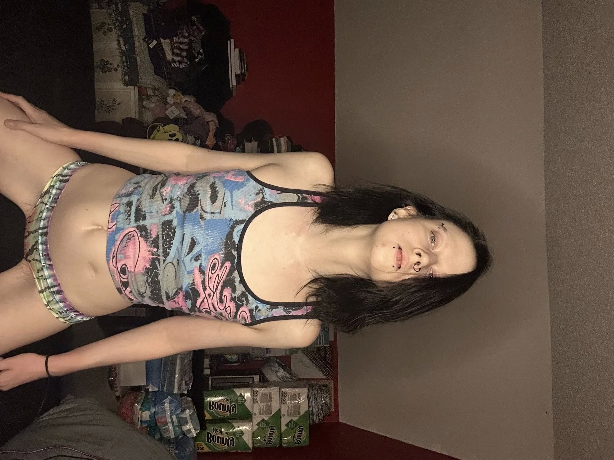 Horny Mommy - 20 Pics