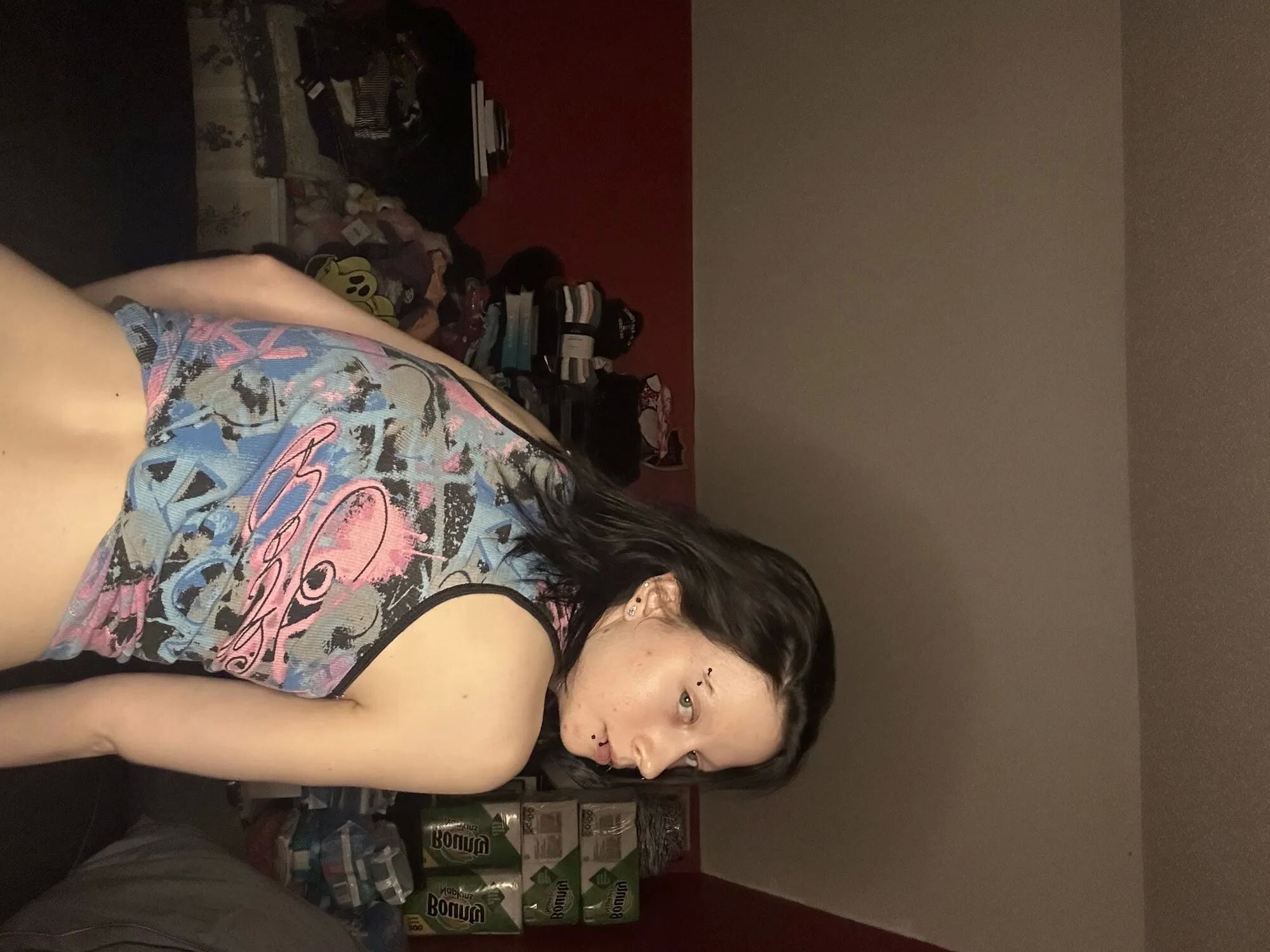 Horny Mommy - 20 Pics