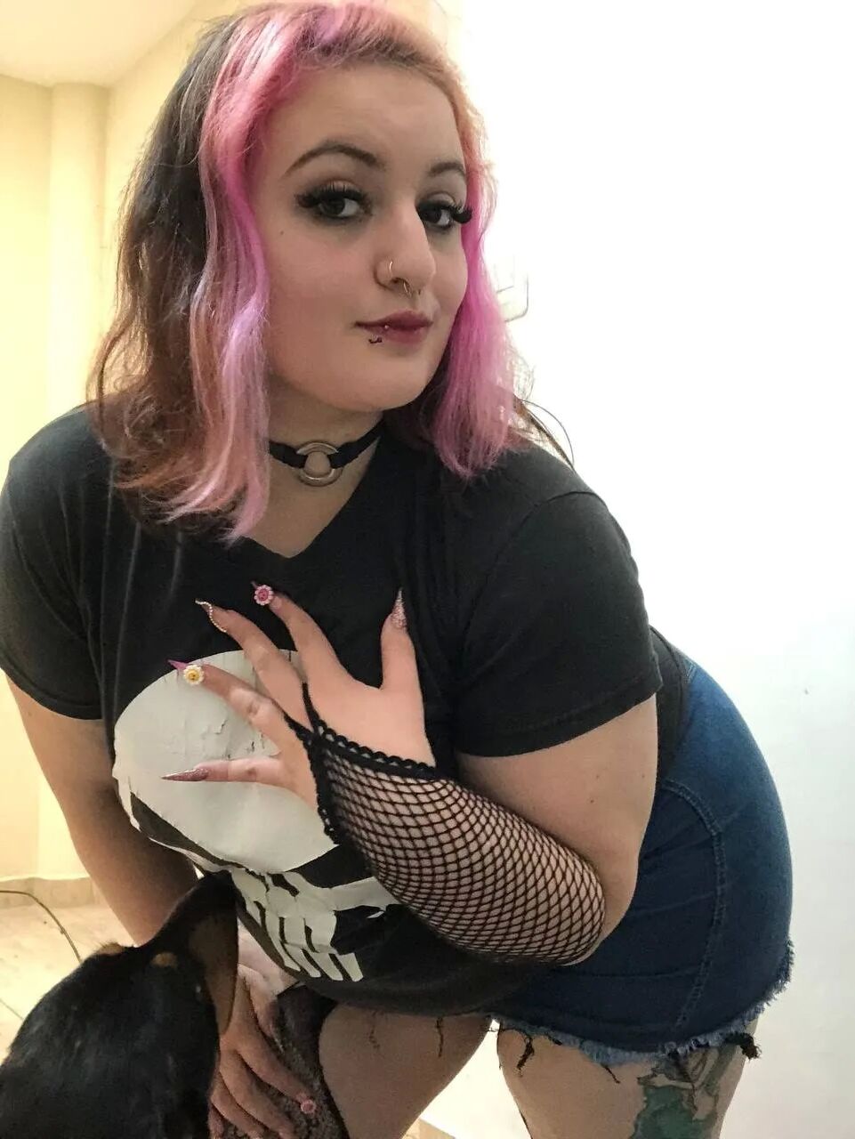 Rockstar pink head - 18 Pics