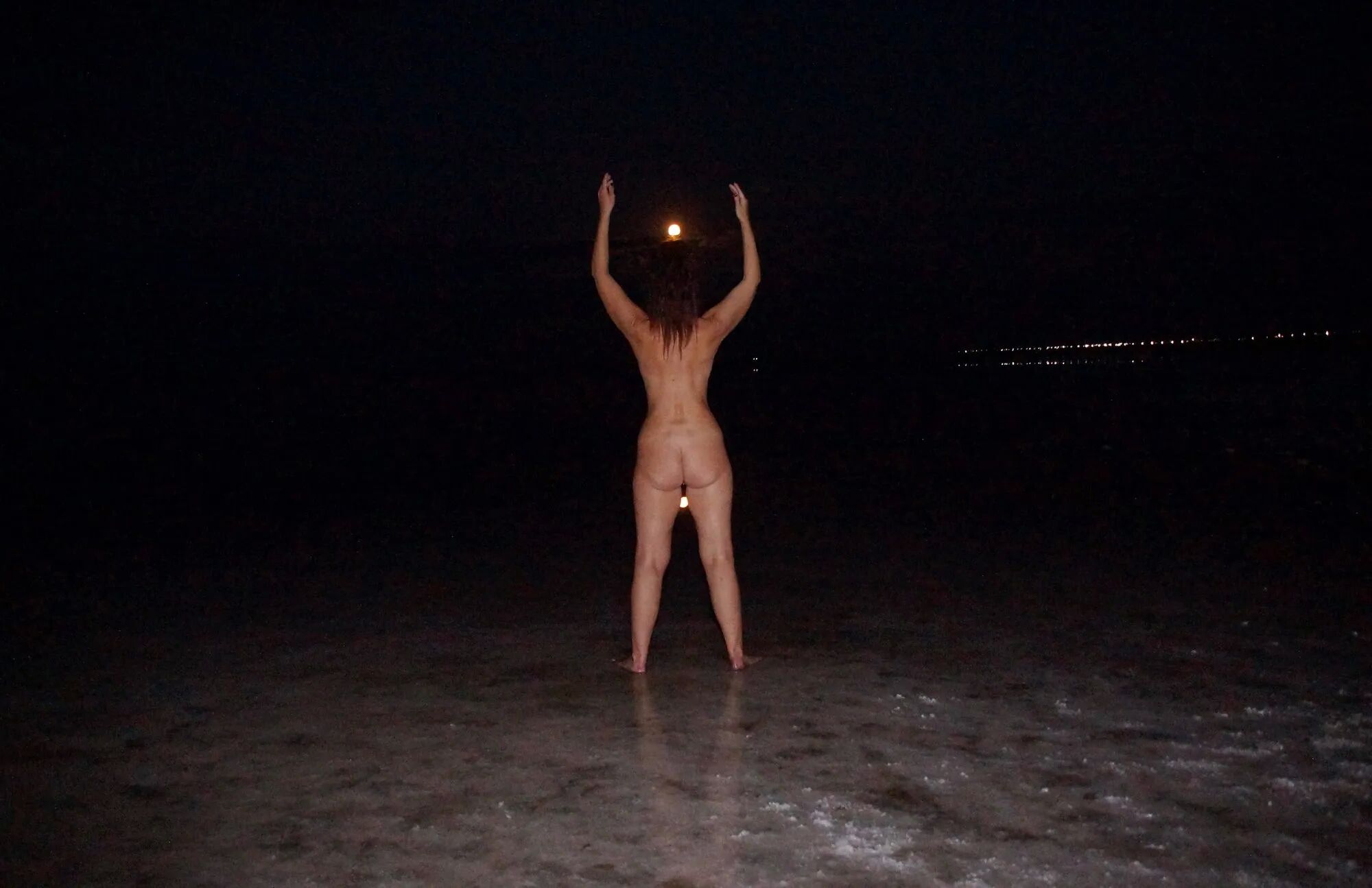 In the moonshine - 39 Pics