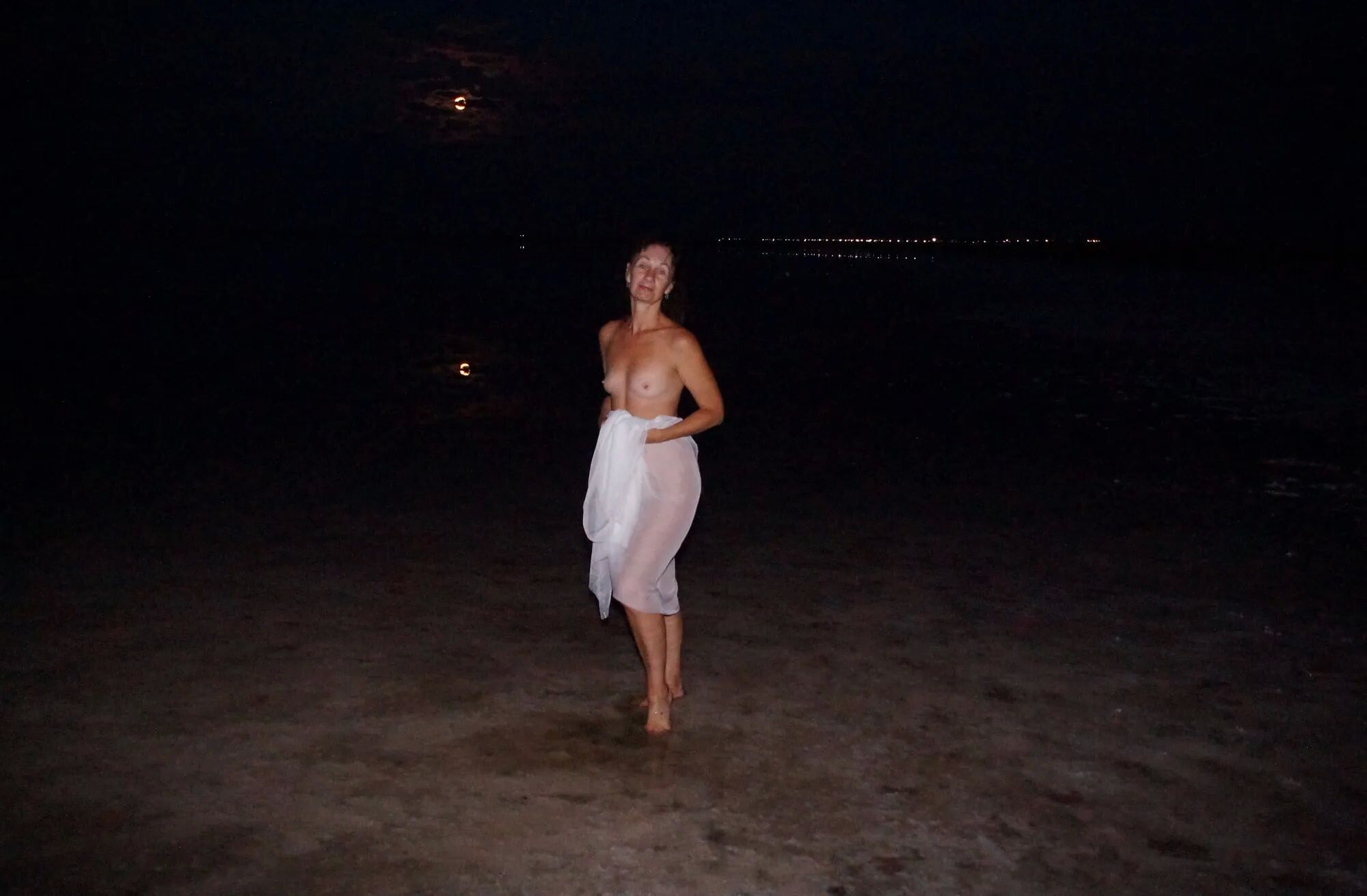 In the moonshine - 39 Pics