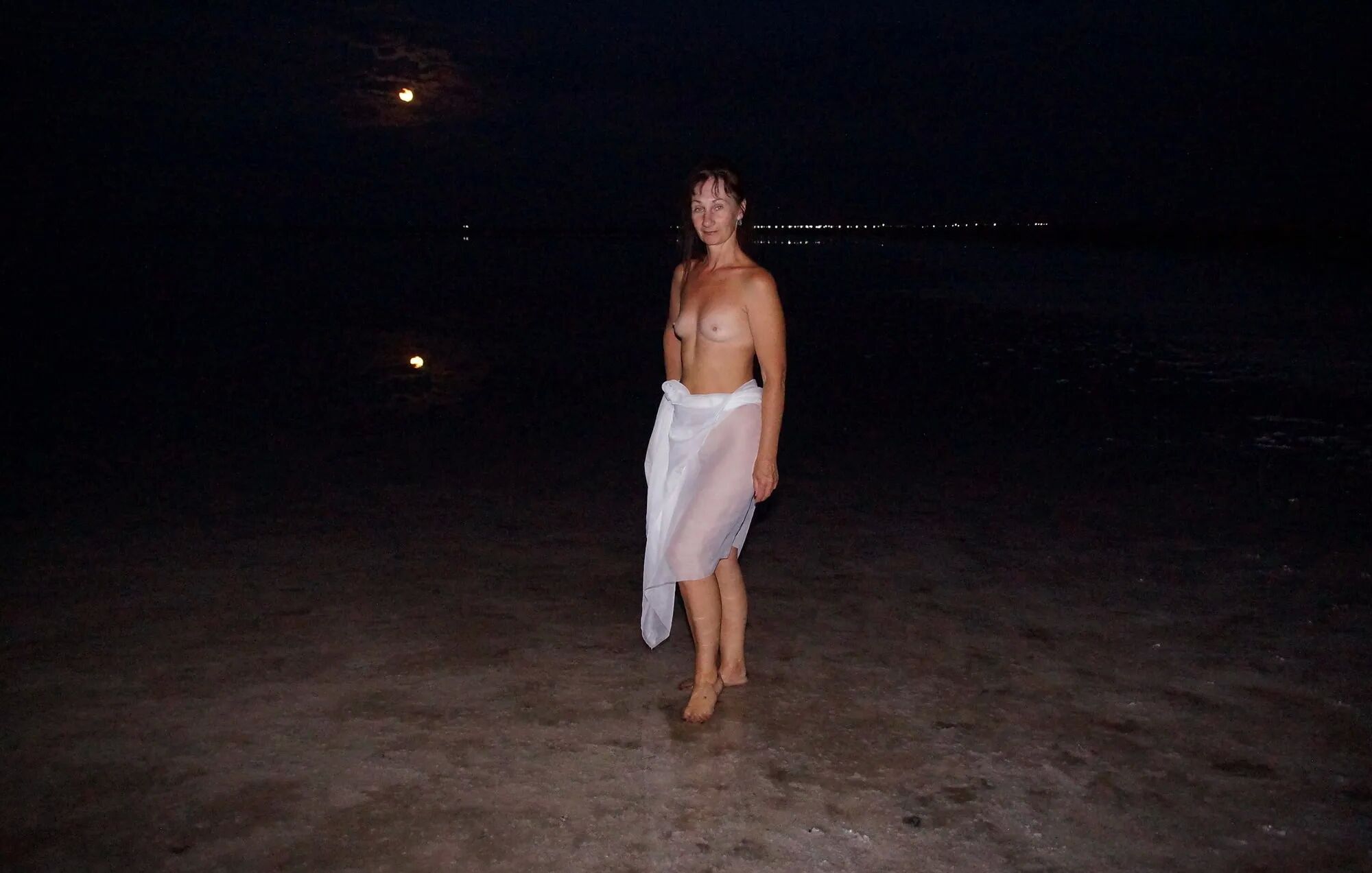 In the moonshine - 39 Pics