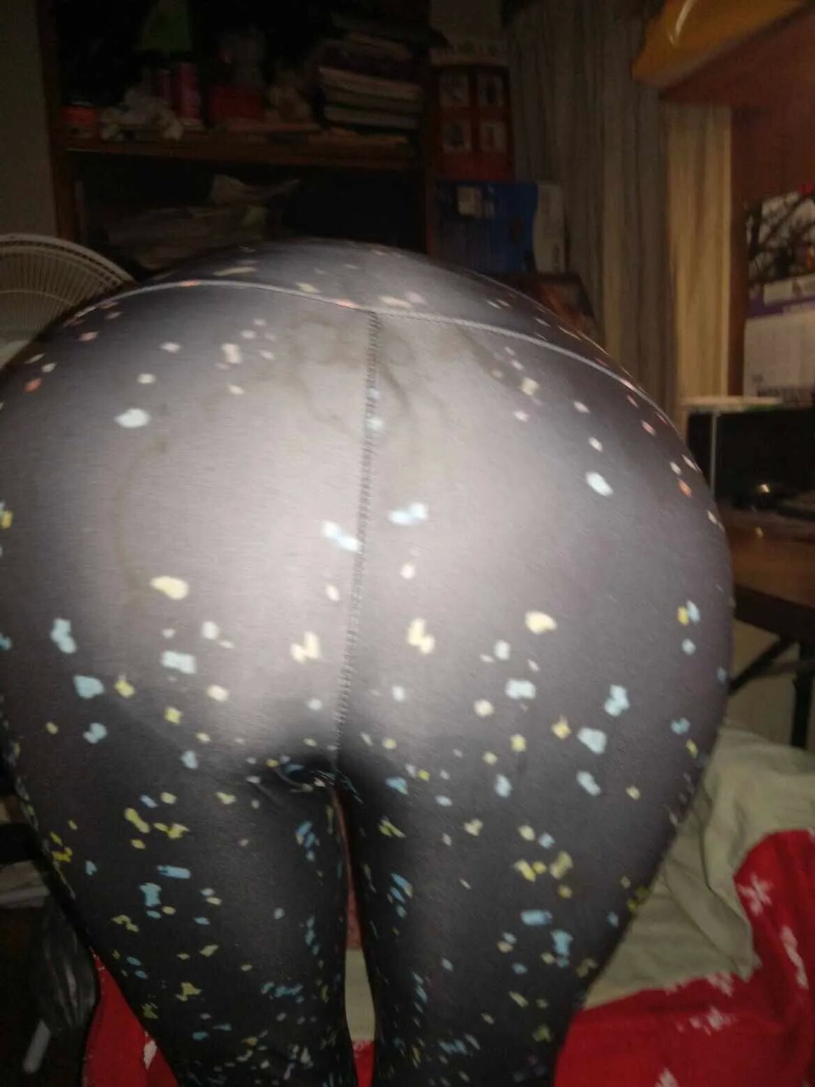 Lilac in Leggings. (Sexy. Tight! ) - 9 Pics