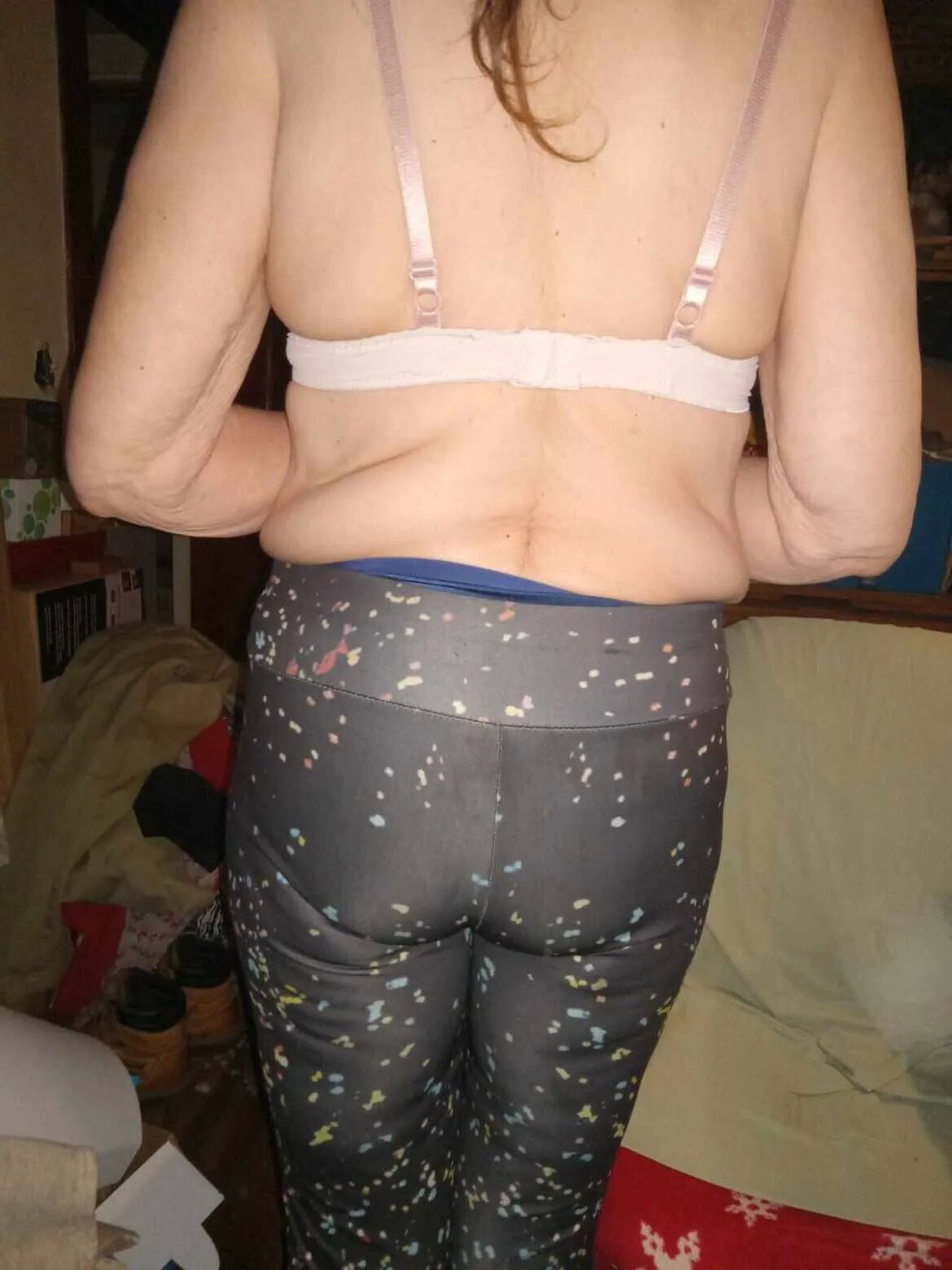 Lilac in Leggings. (Sexy. Tight! ) - 9 Pics