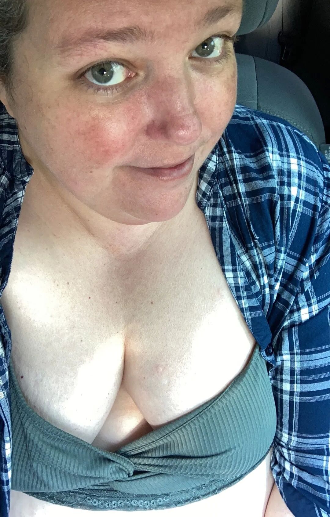 Exposed whore - 50 Pics
