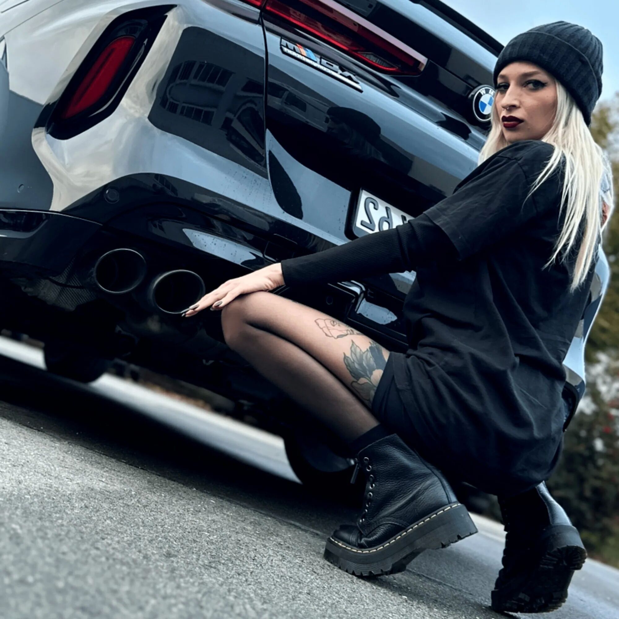 Car Shootings - 20 Pics