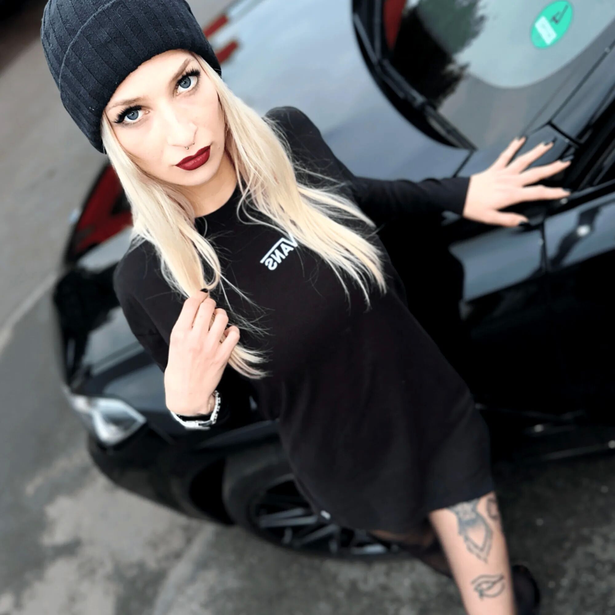 Car Shootings - 20 Pics