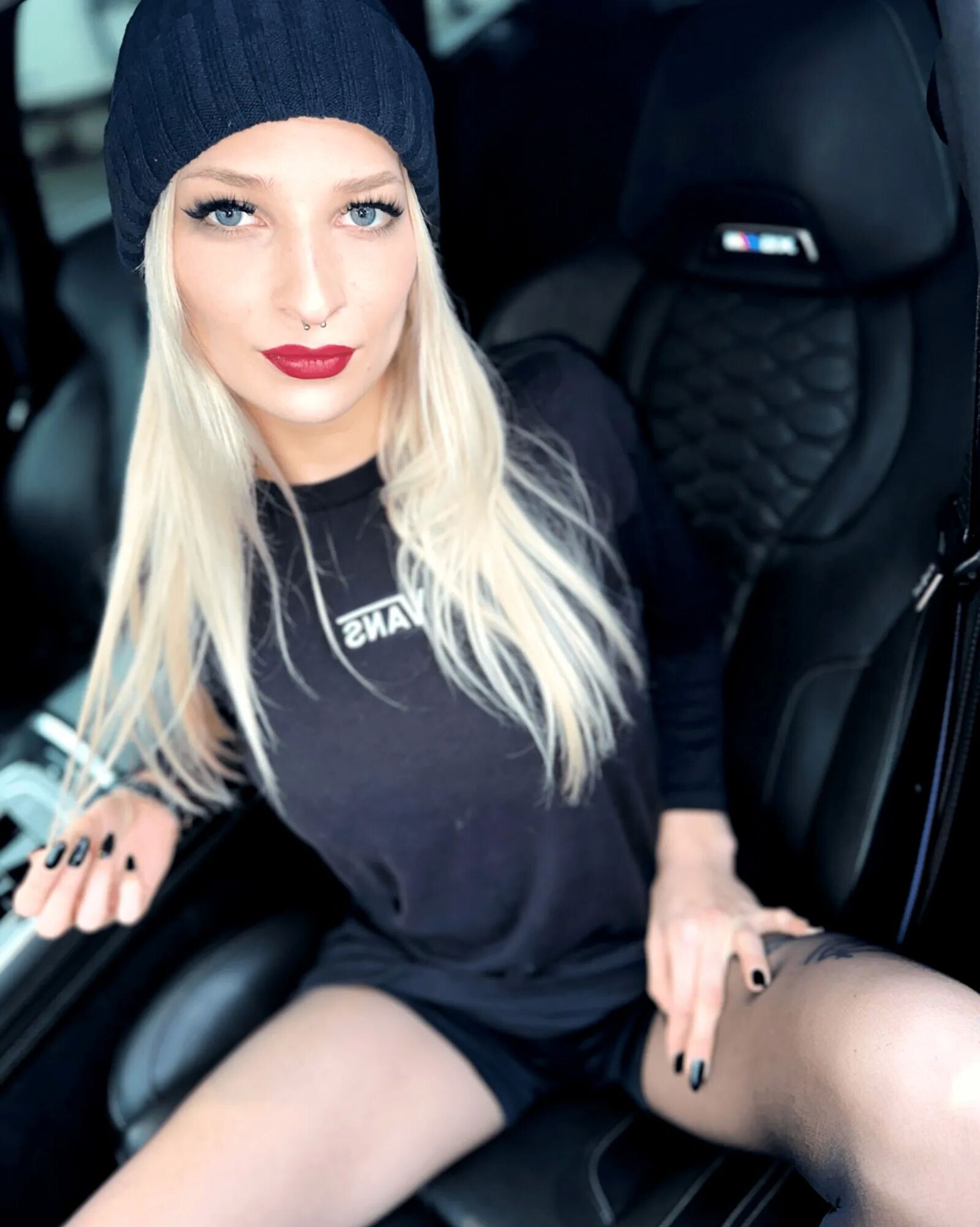 Car Shootings - 20 Pics