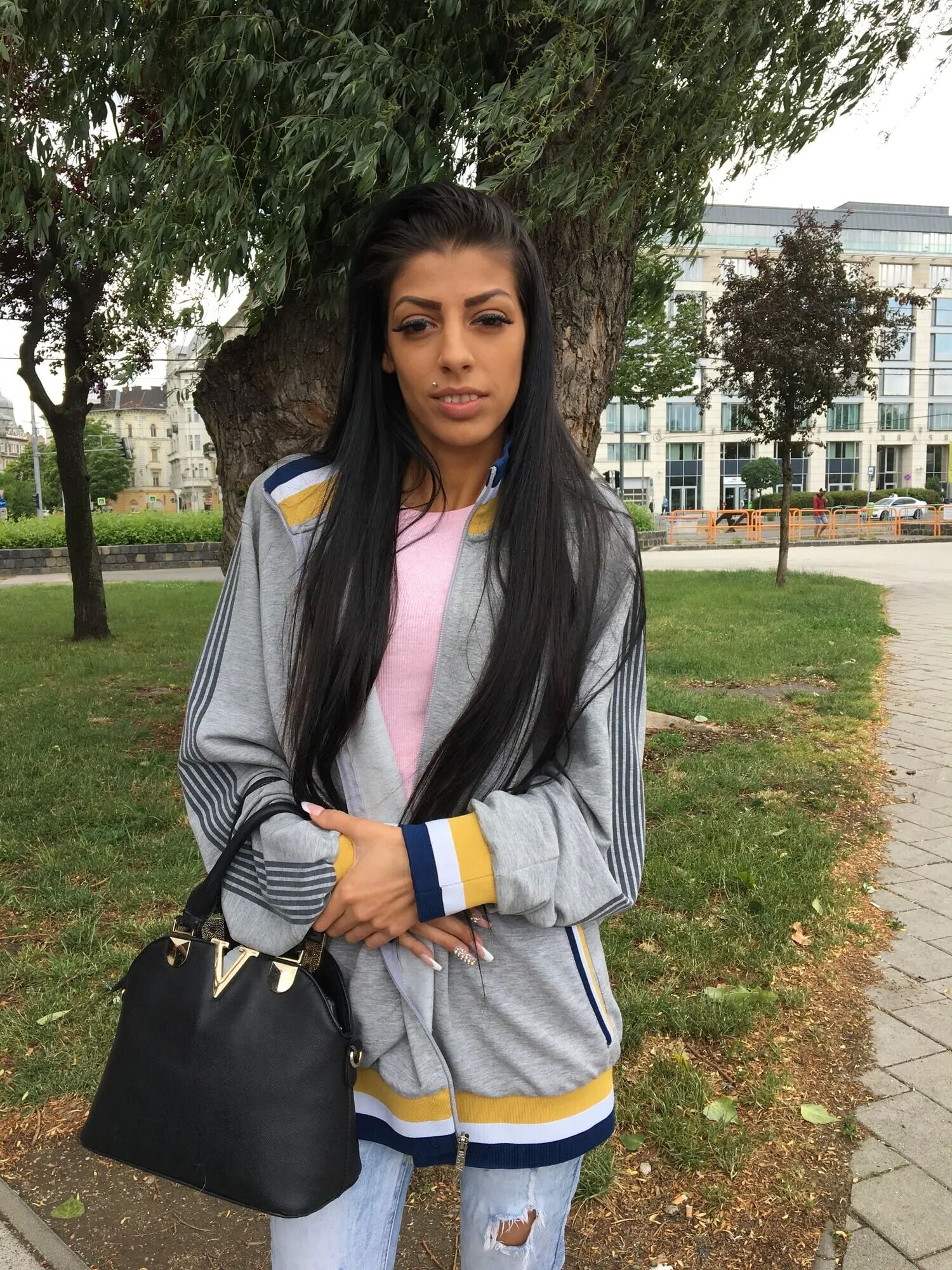Skinny Teen Nicole Alesia - 37 Pics