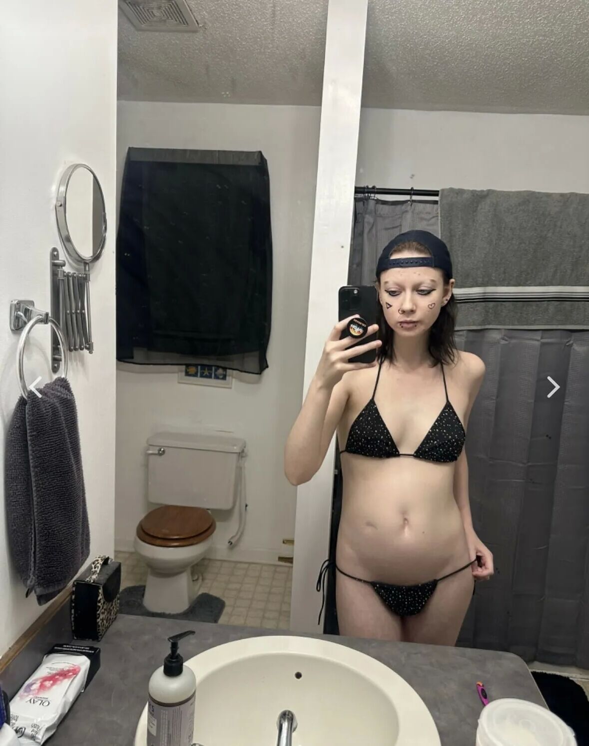 Gothic Milf - 19 Pics